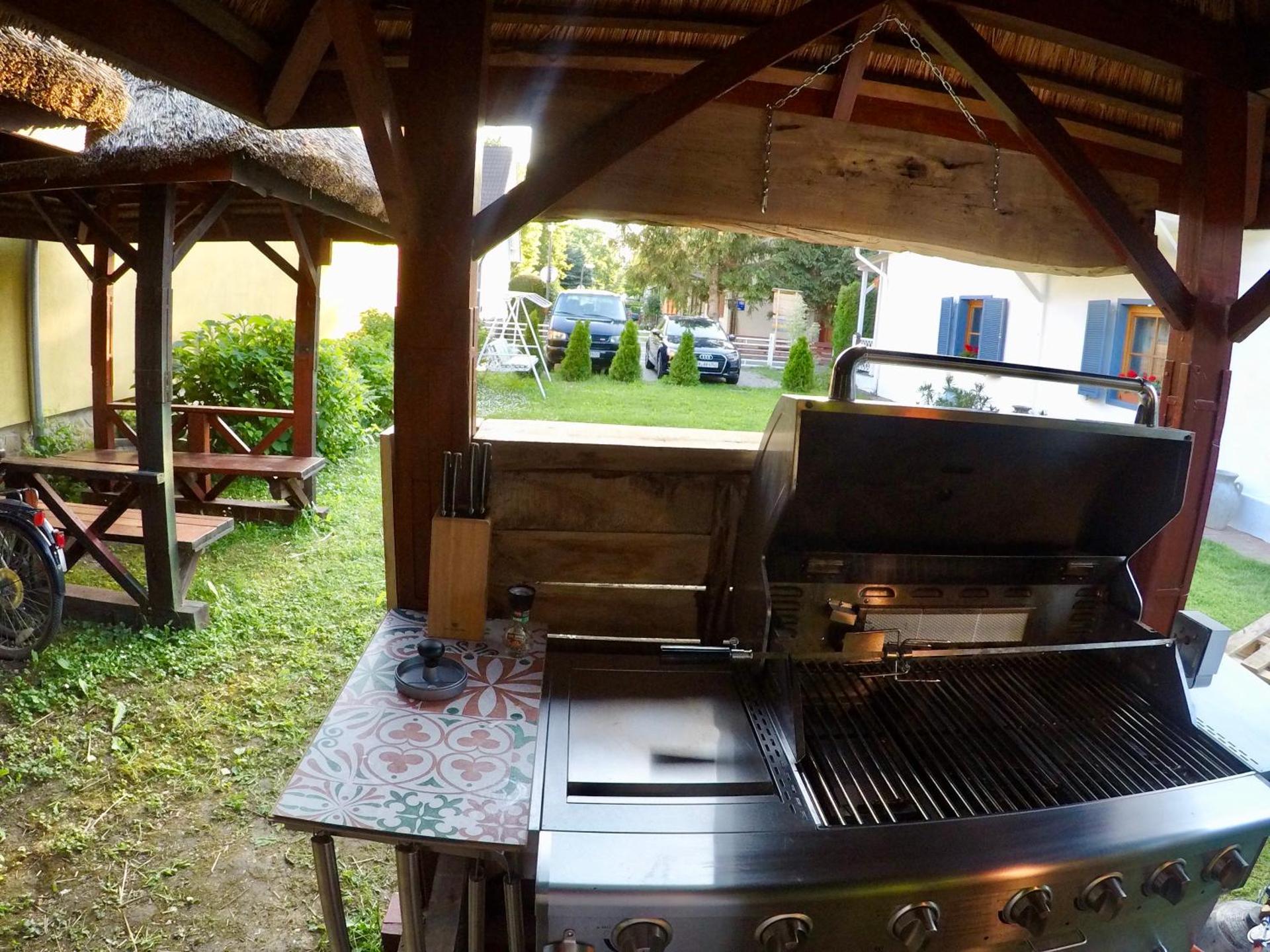 Home Sweet Apartment