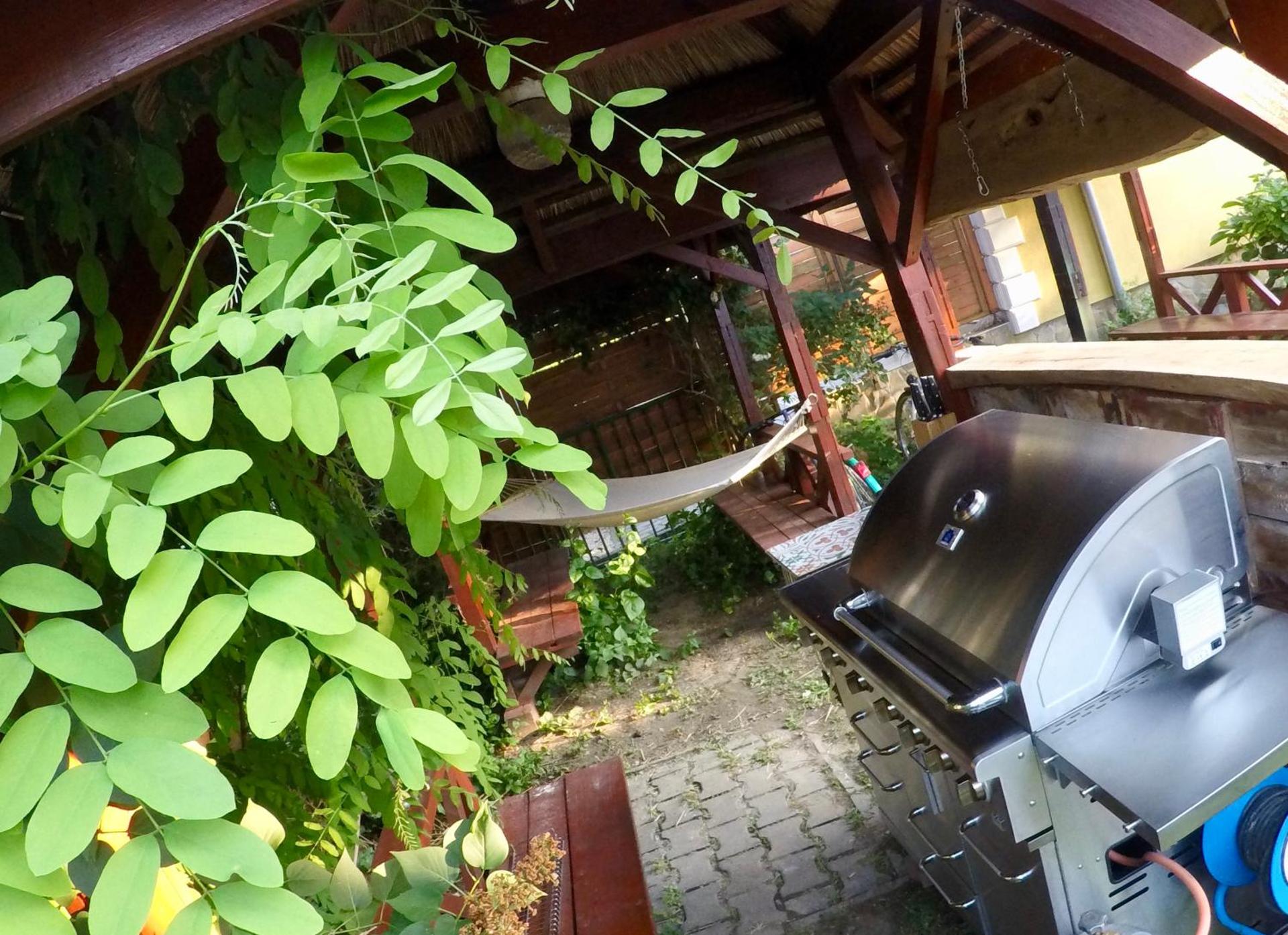 Home Sweet Apartment