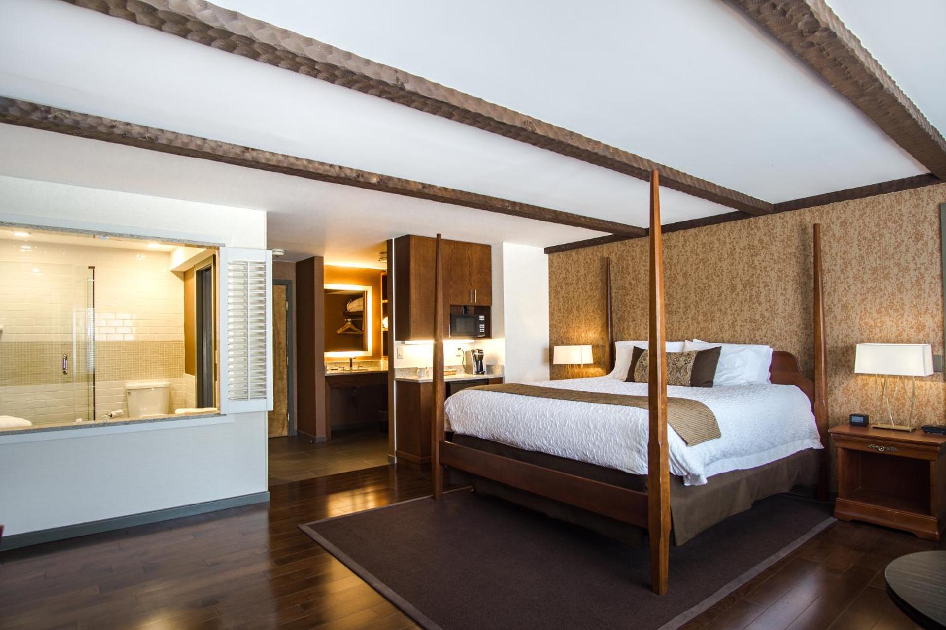 Premier King Room - Non-Smoking- No Children allowed