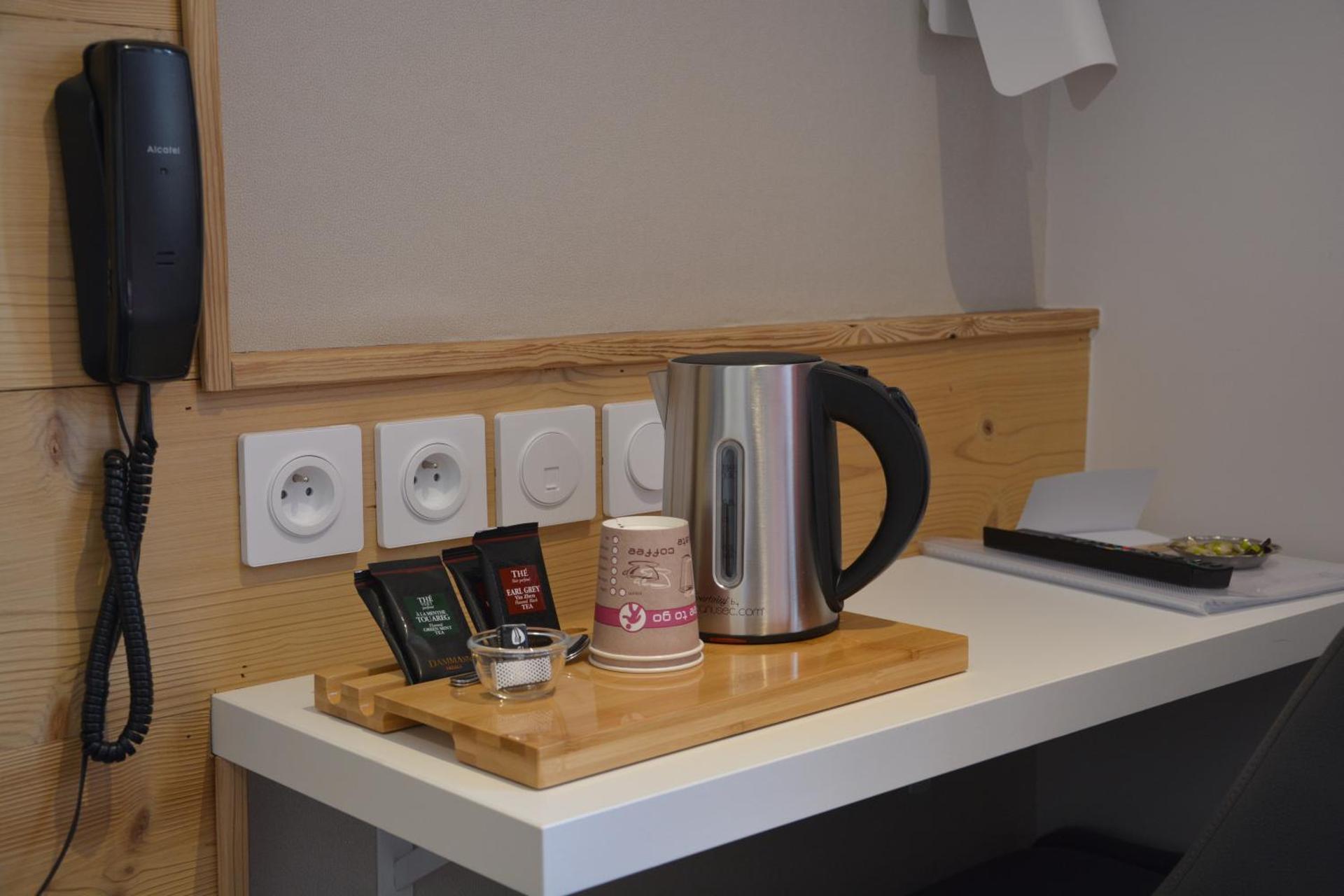 Coffee/tea facilities