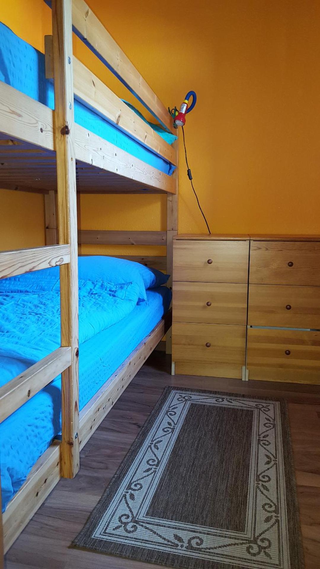 bunk bed
