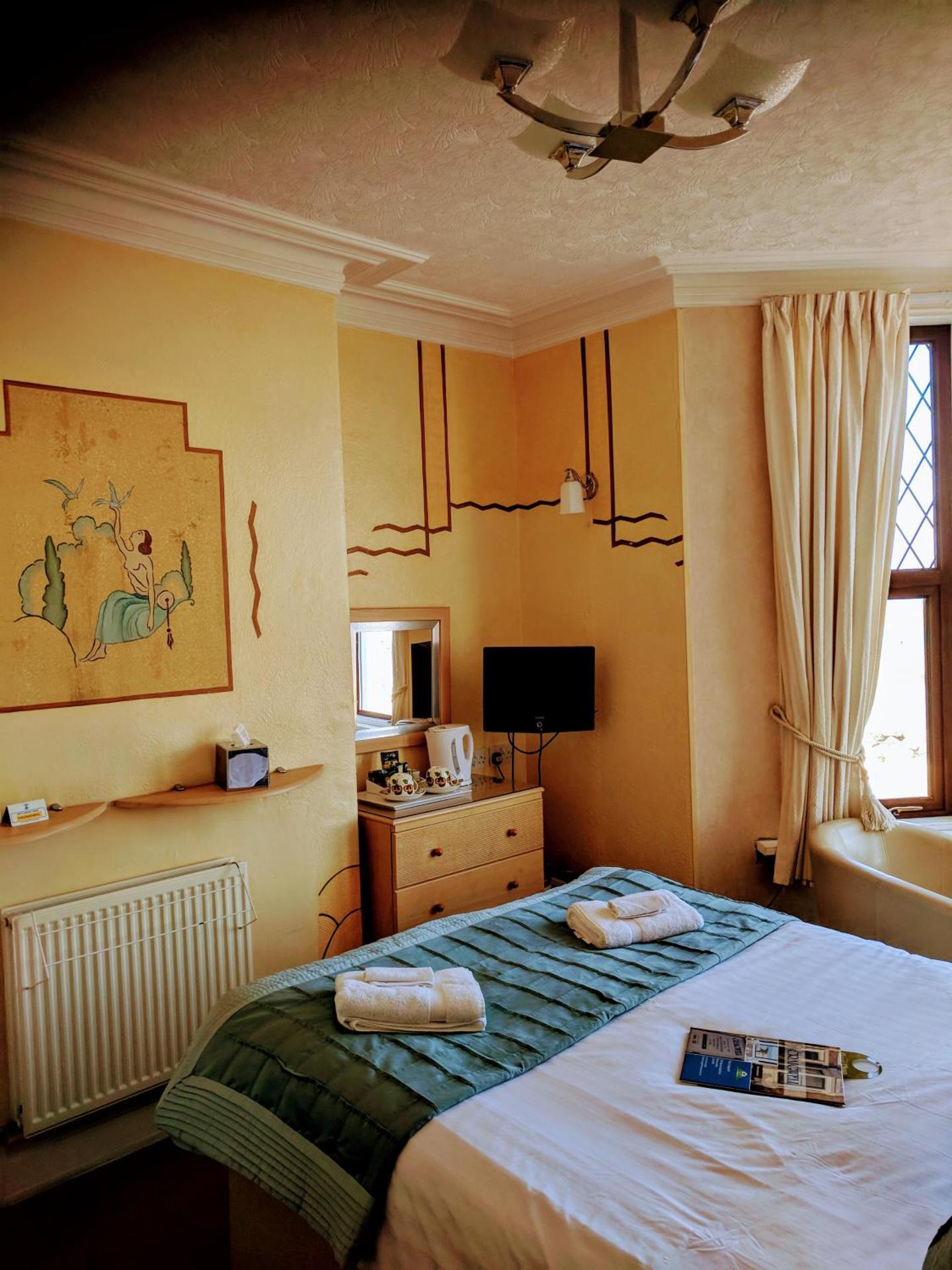 Photo of the whole room