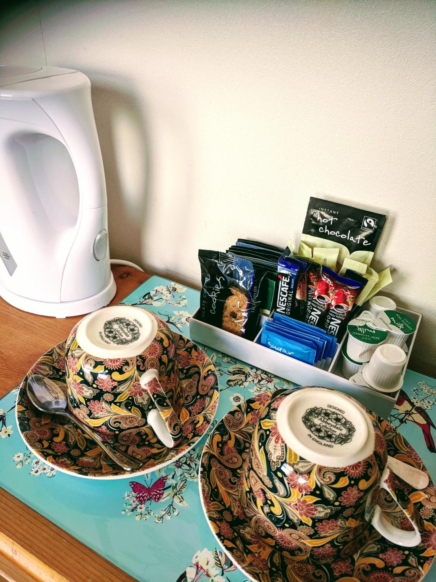 Coffee/tea facilities