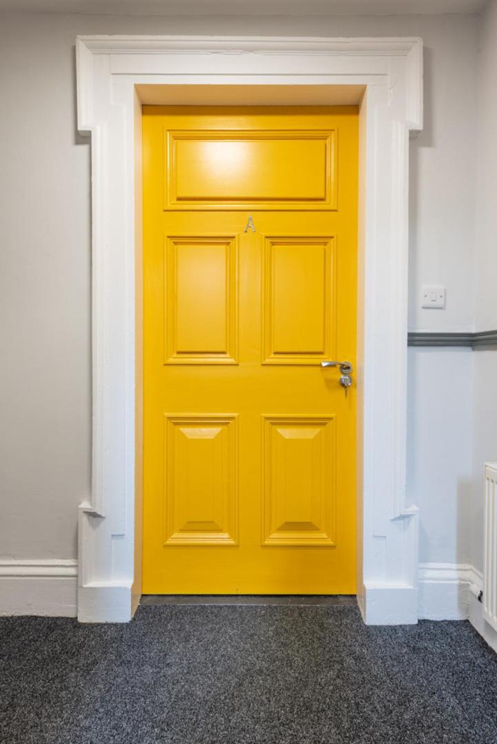 Diamond House Apartments