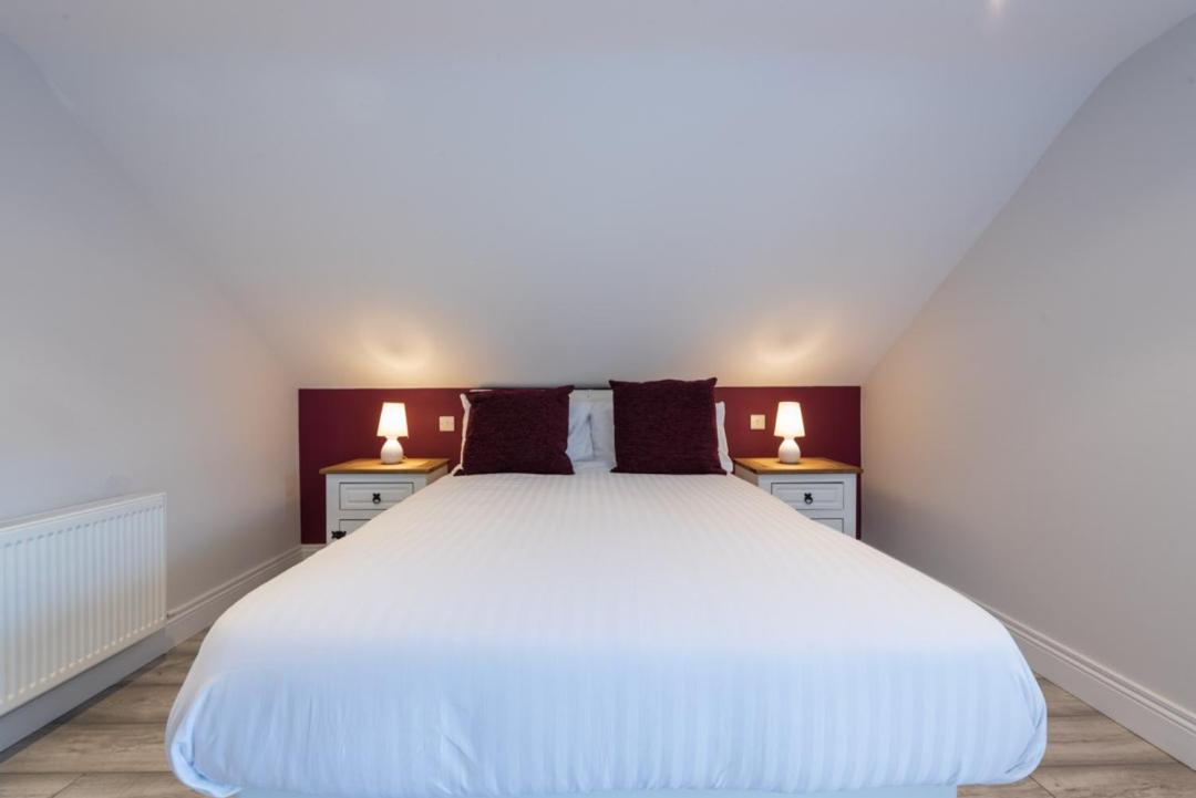 Diamond House Apartments