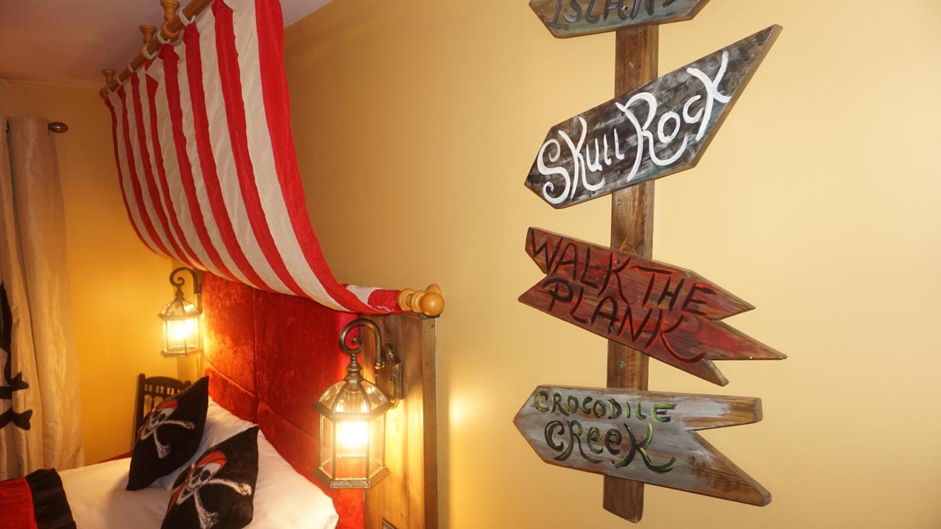 Logo/Certificate/Sign