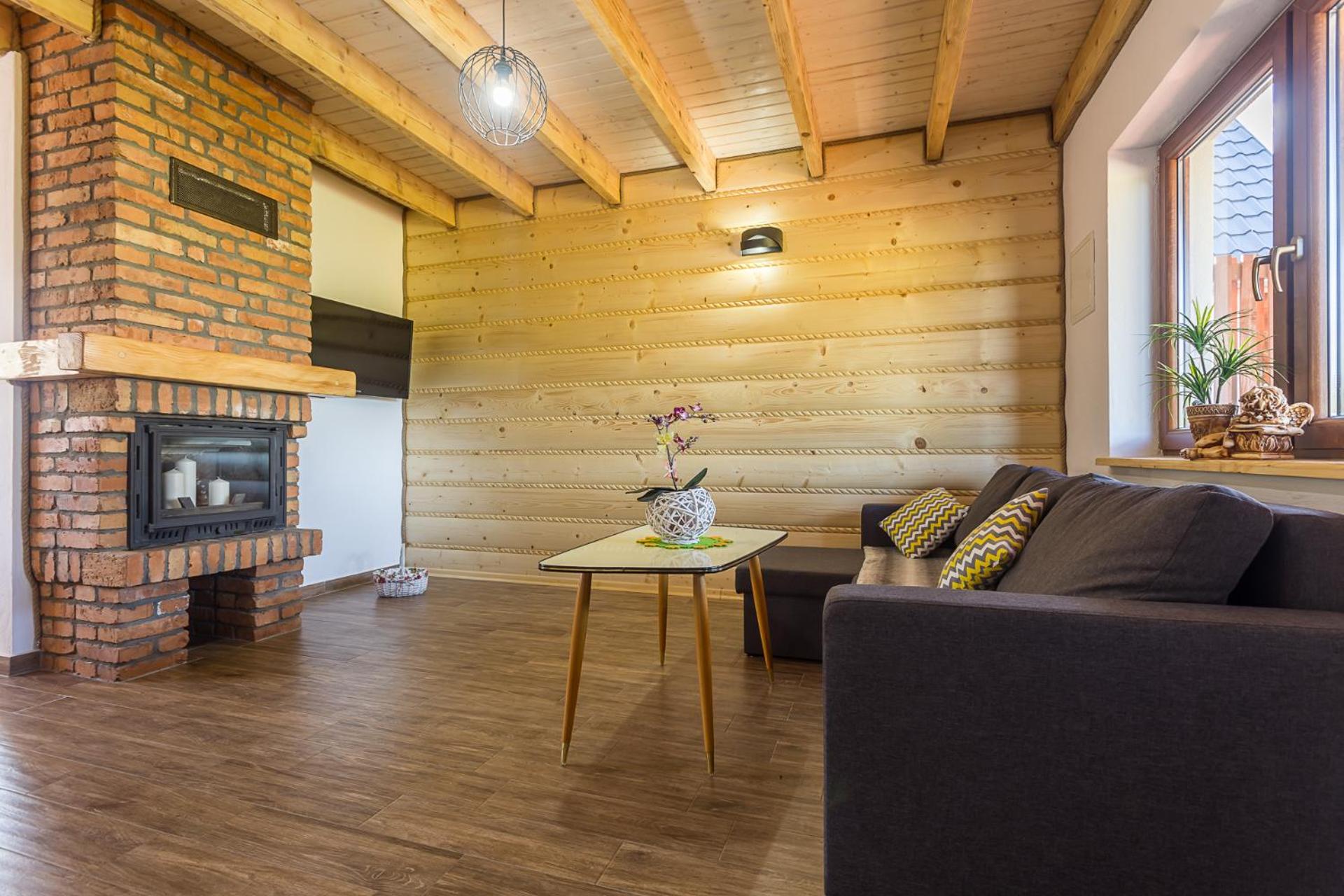 Bieszczadzkie Wzgórze Domki 724-472-882