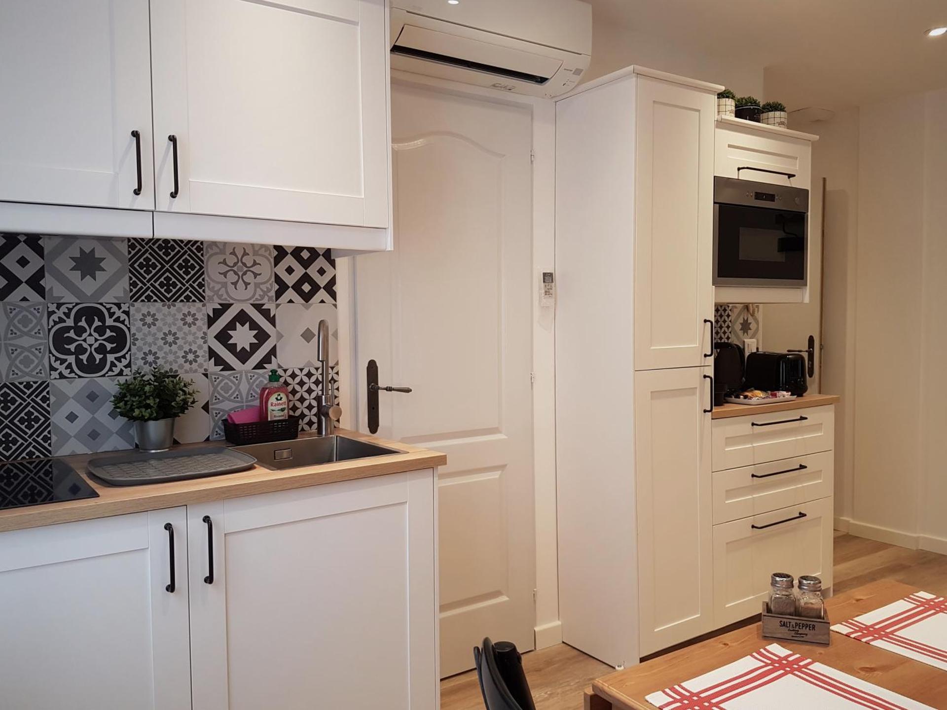 Coffee/tea facilities