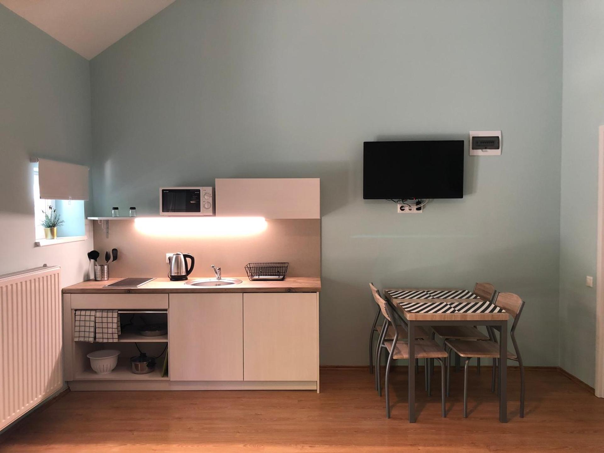 One-Bedroom Apartment