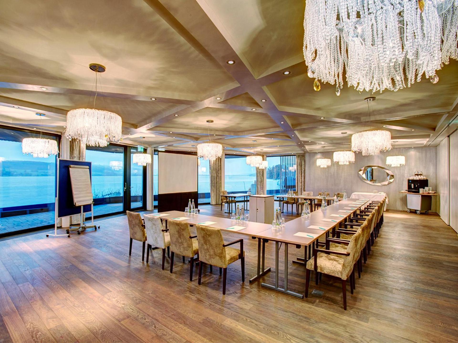 Meeting/conference room