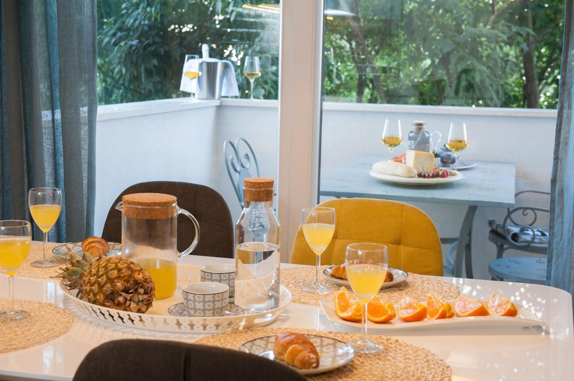 Modern apartment near beach Split