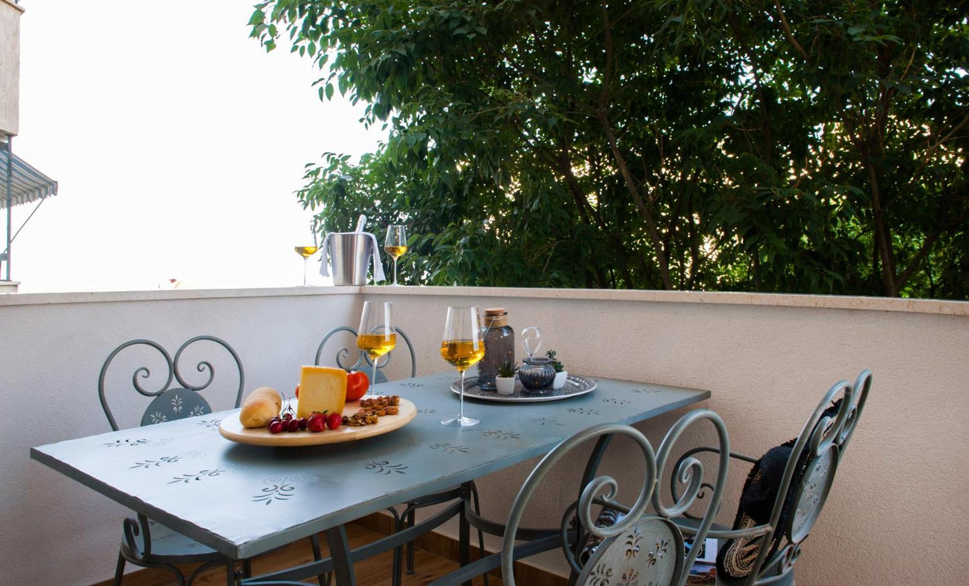 Modern apartment near beach Split