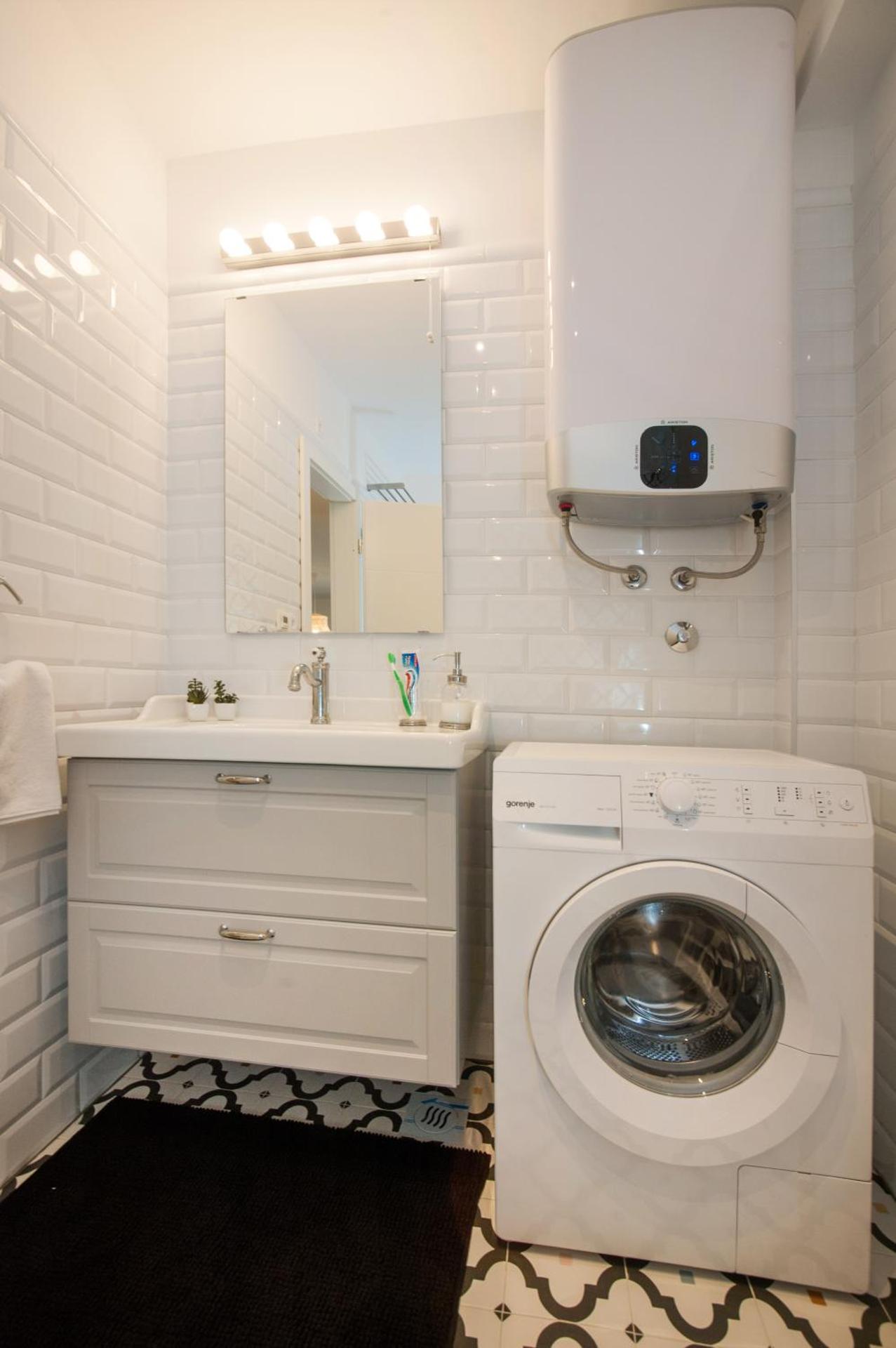 Modern apartment near beach Split