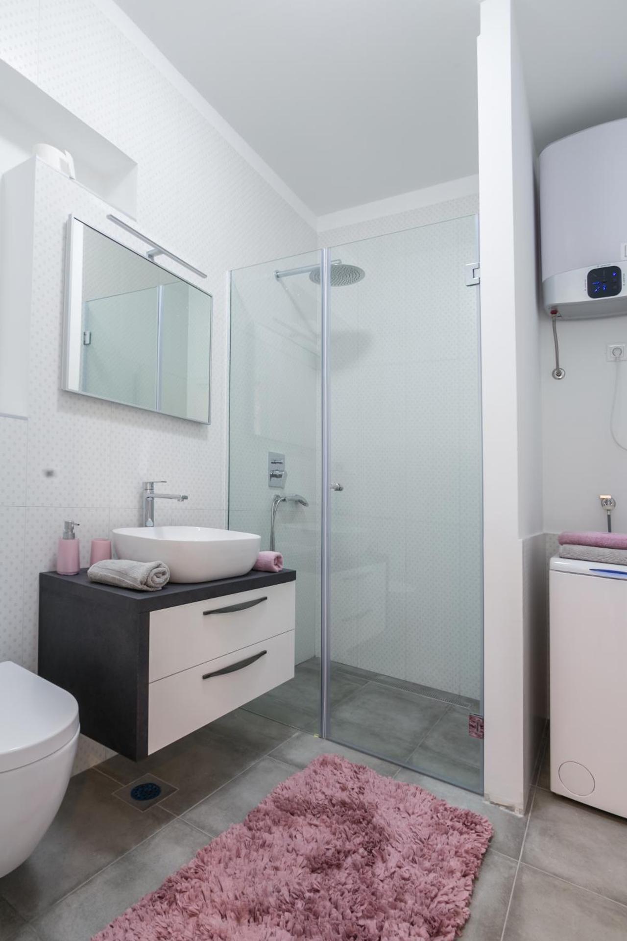 Vana & Tea Luxury Studio Apartment