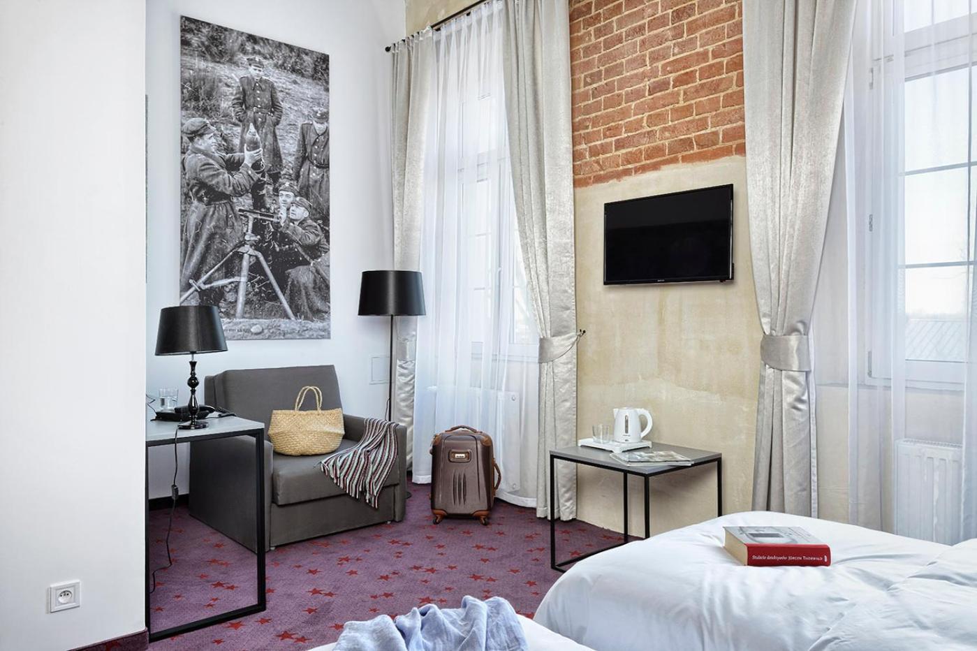 Photo of the whole room