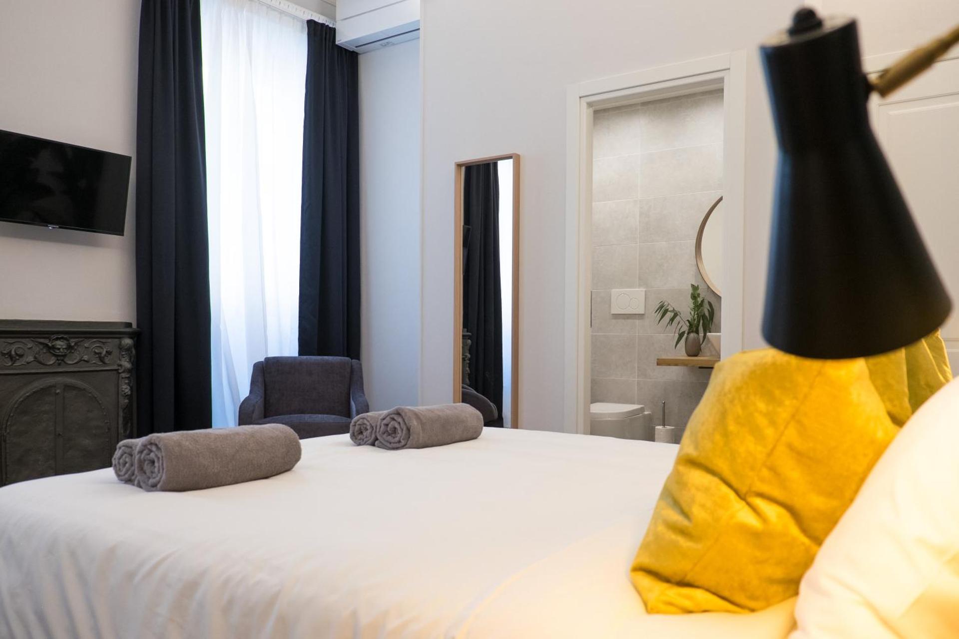 The Gallery 42 Guest House