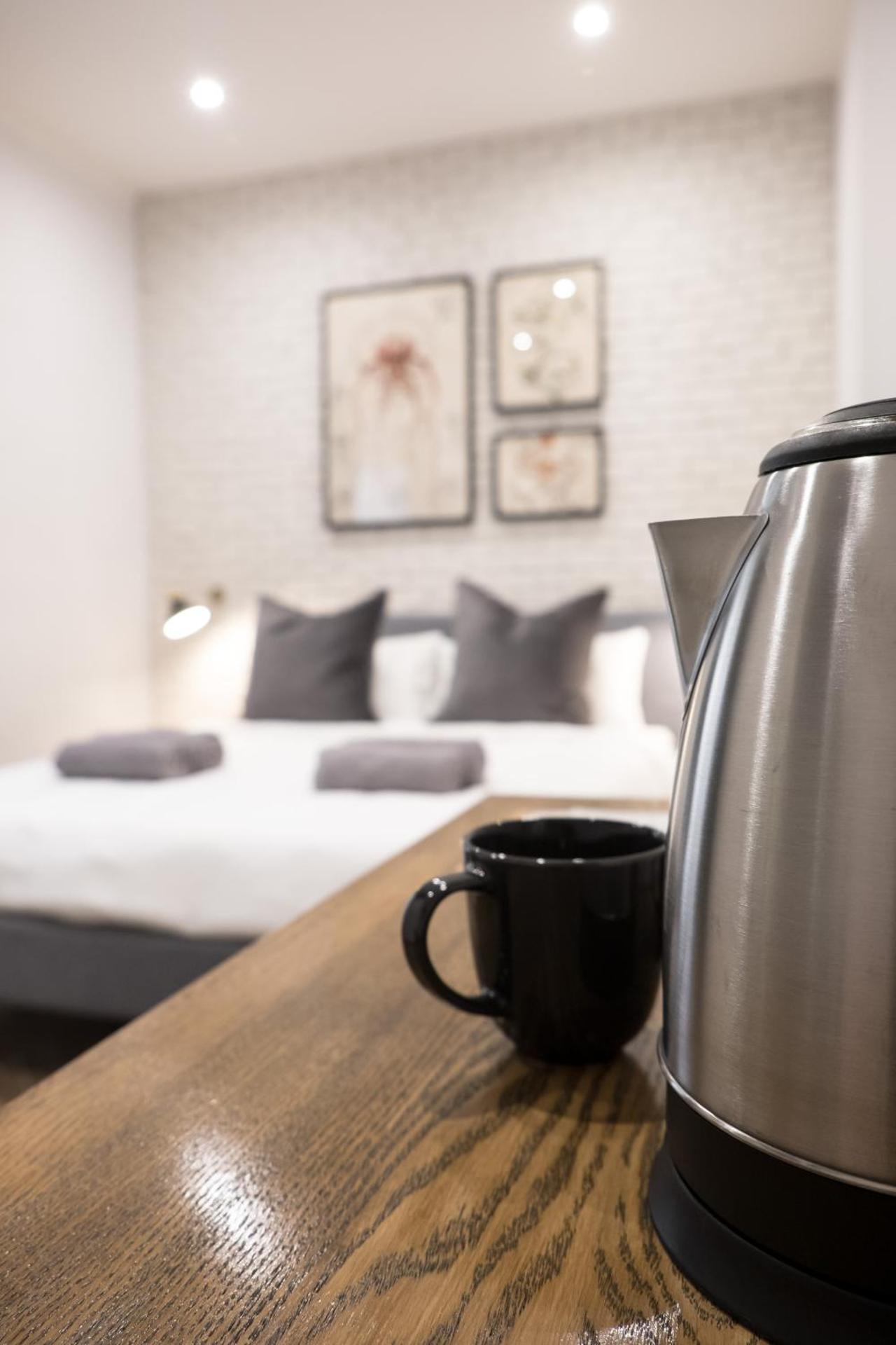 The Gallery 42 Guest House