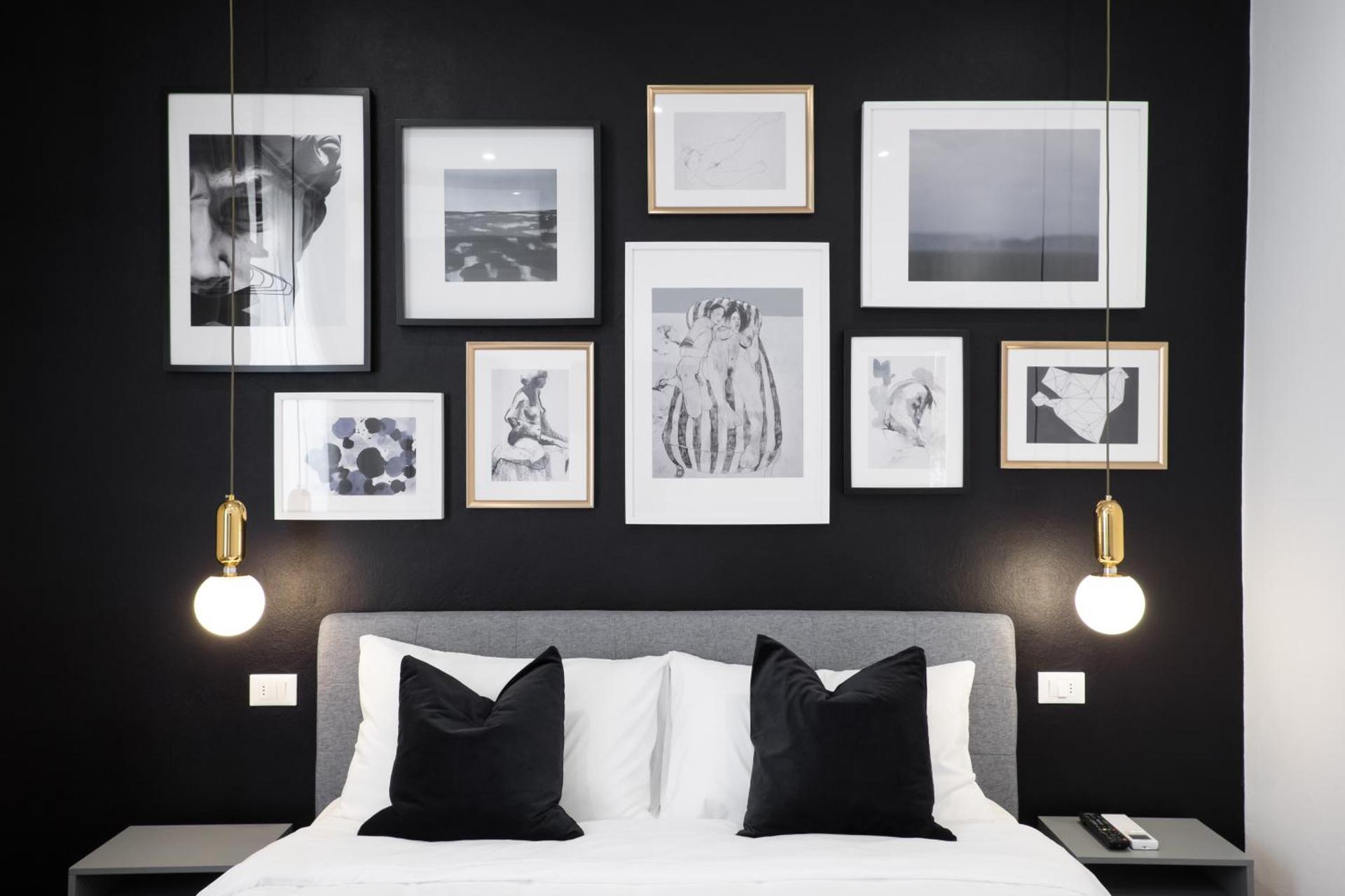 The Gallery 42 Guest House