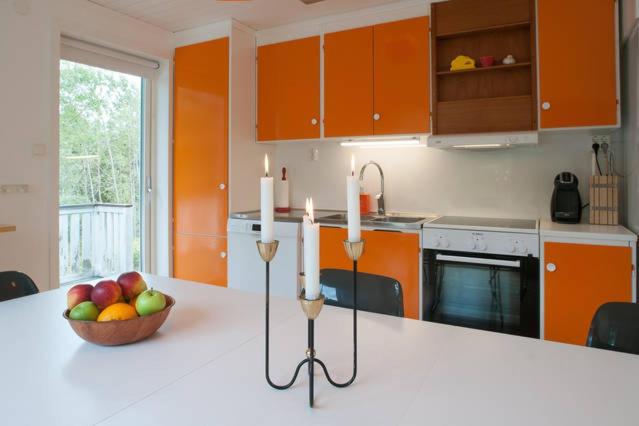 Archipelago-house with pool, boat and bikes