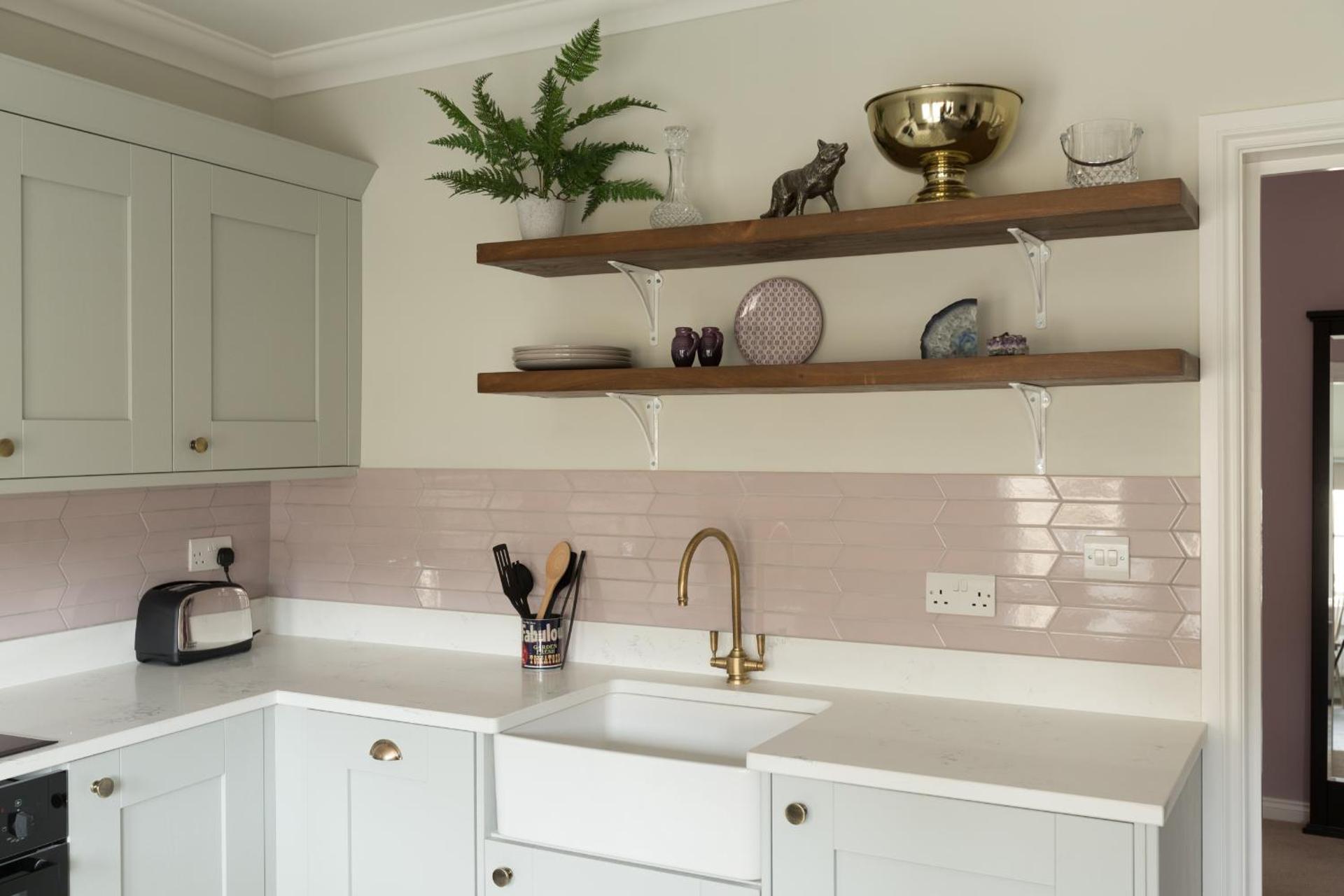 Vesta Central Bath Apartment