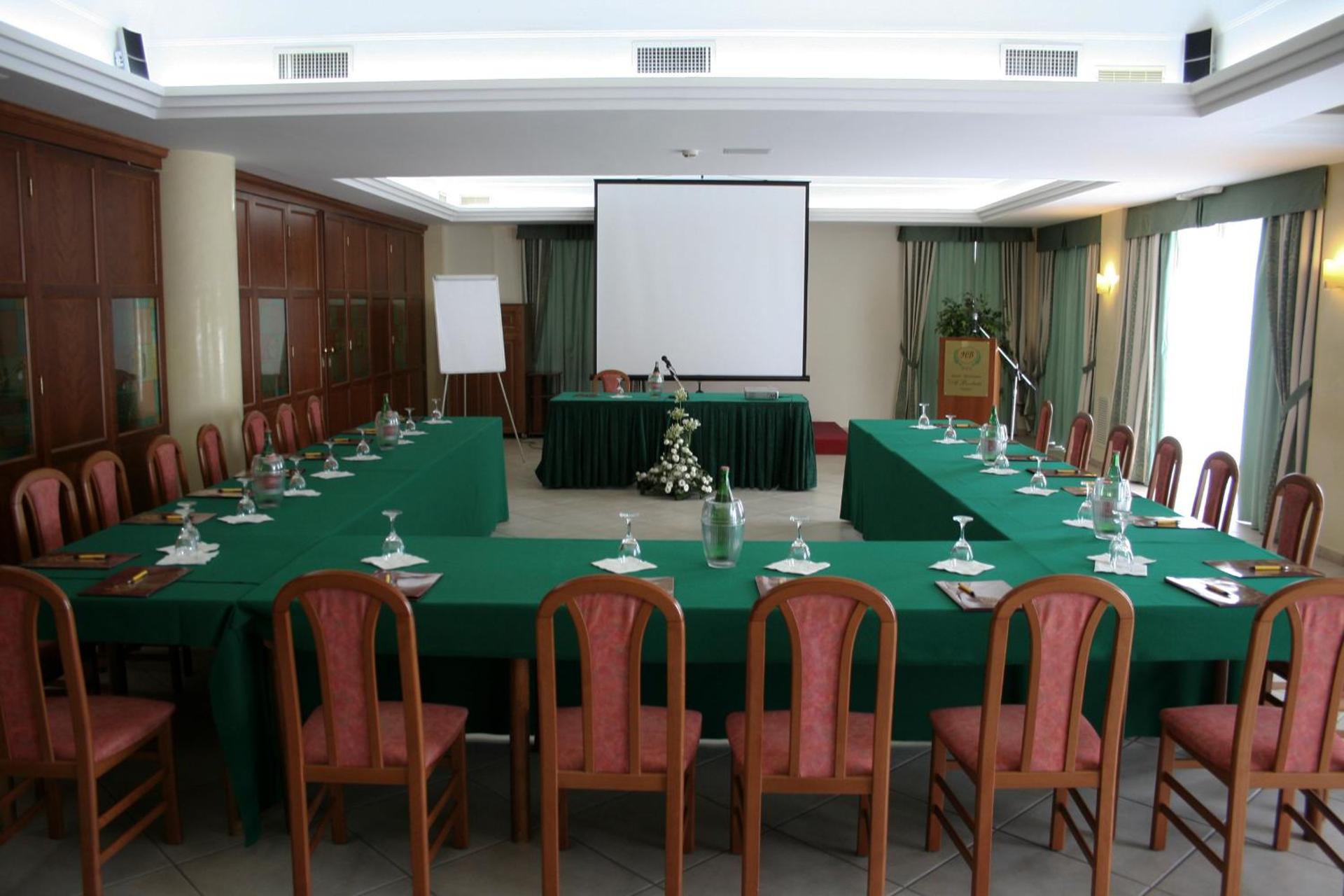 Meeting/conference room