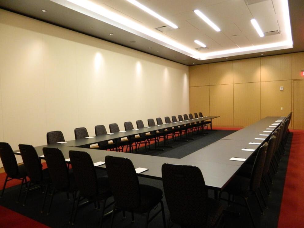 Meeting/conference room
