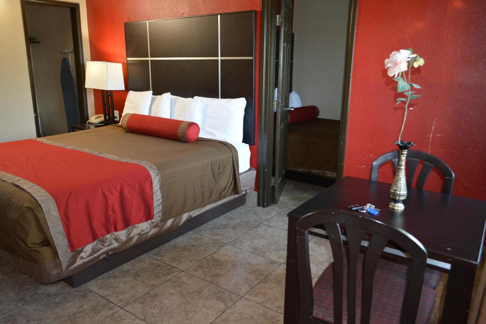 Harbor Inn & Suites Oceanside