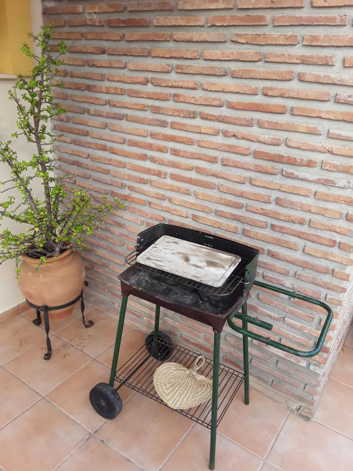 Precioso chalet con mar a 50 metros.