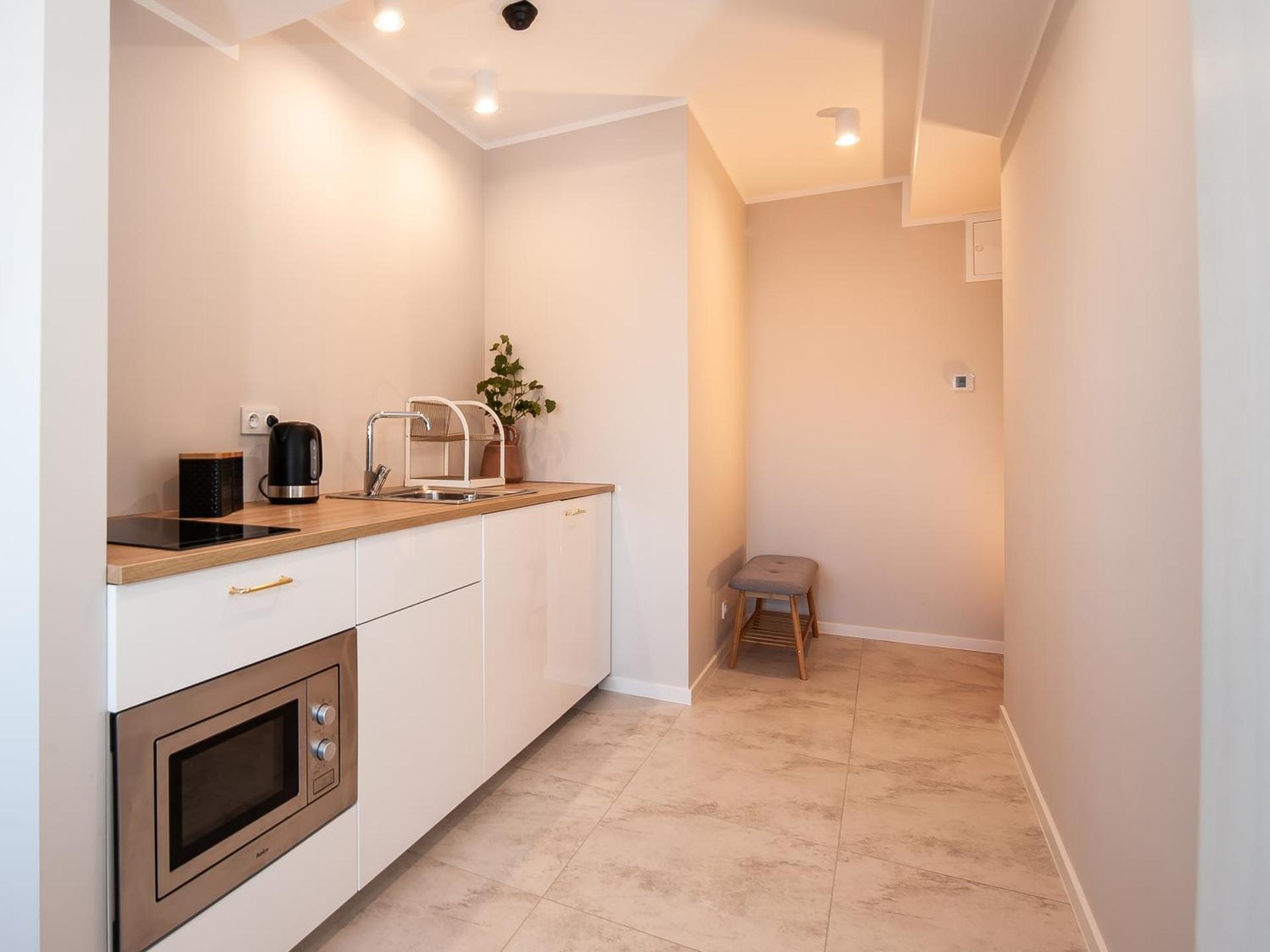 Deluxe Apartment with Balcony