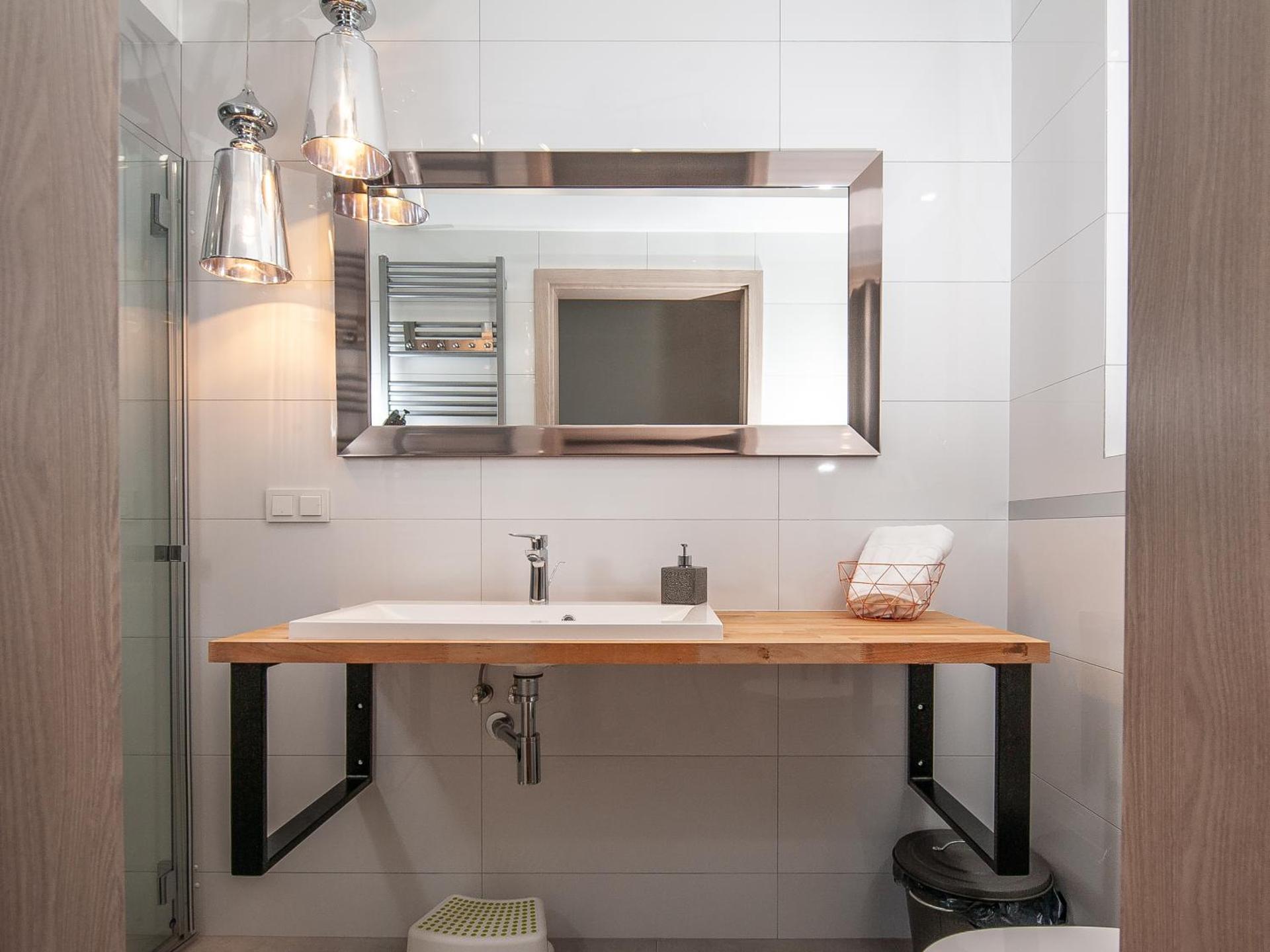 Deluxe Apartment with Balcony and Sea View