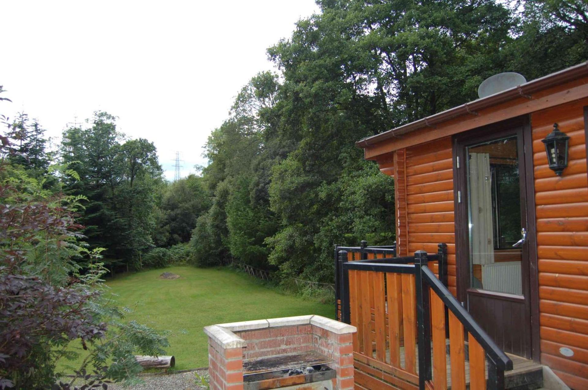 Luxury woodland Alder Lodge