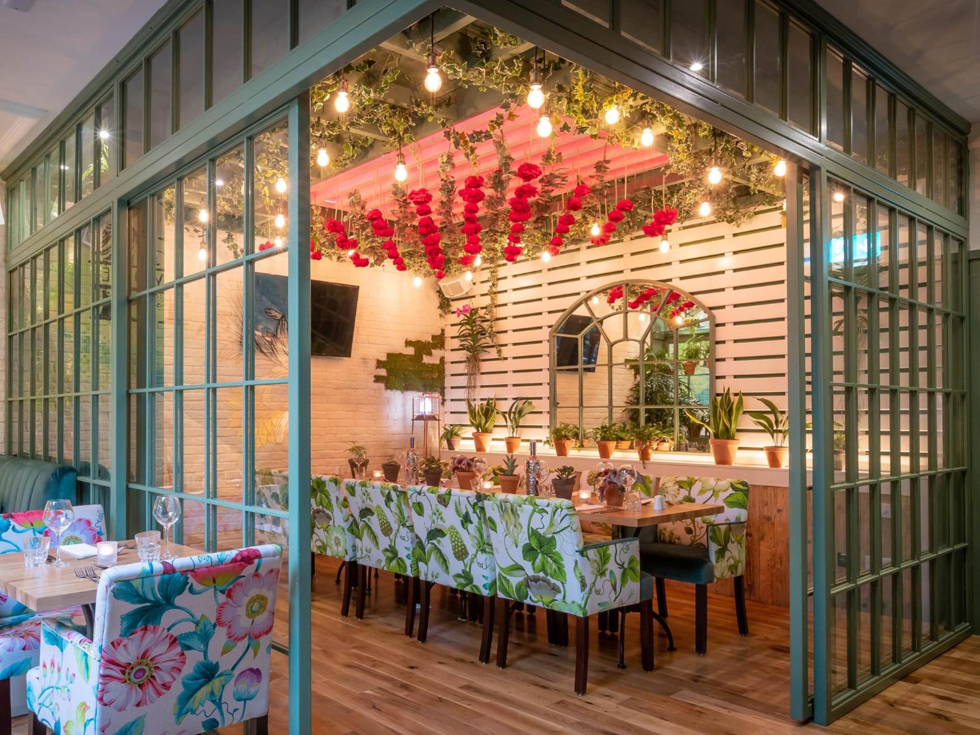 Restaurant/places to eat