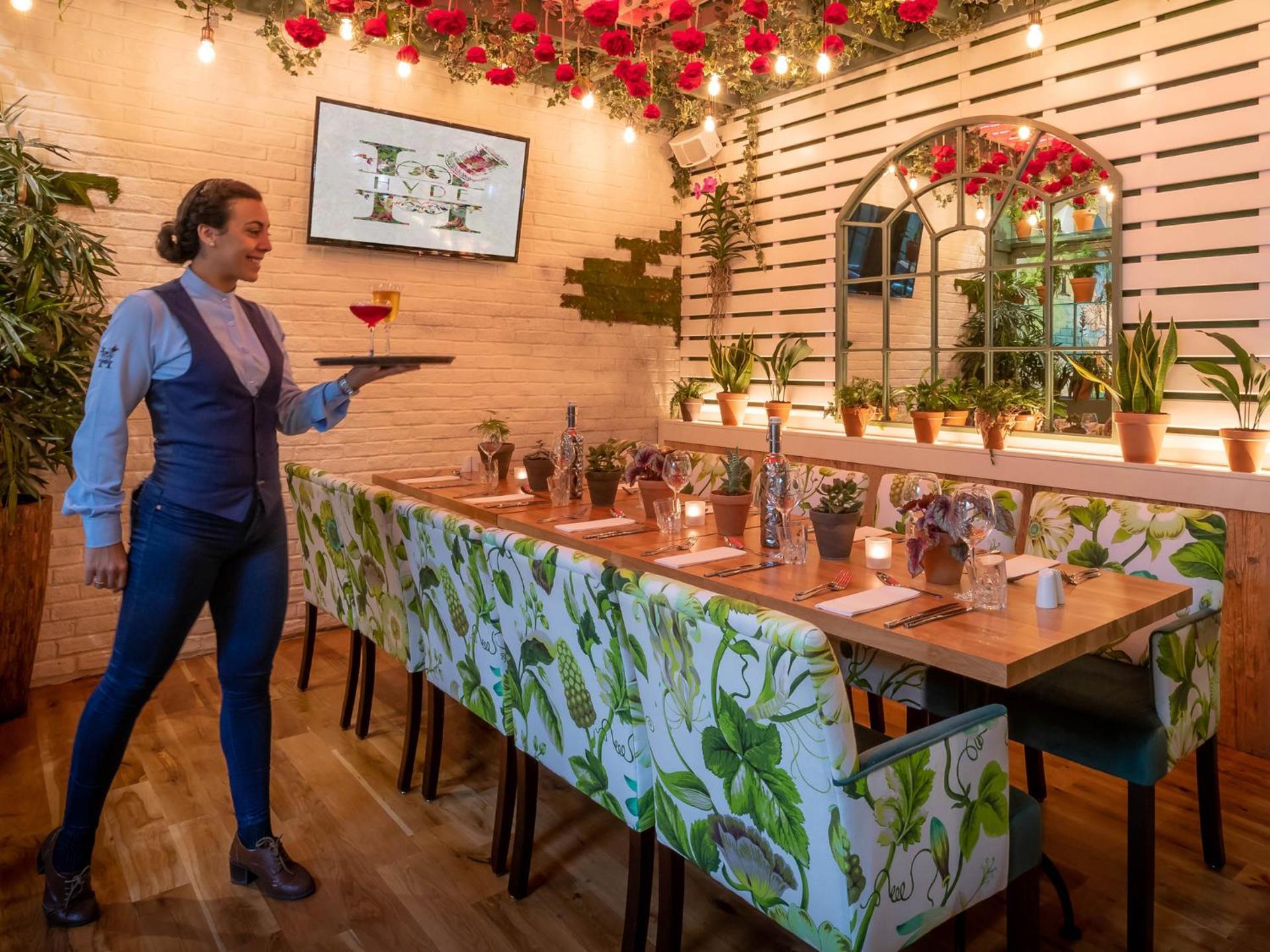 Restaurant/places to eat