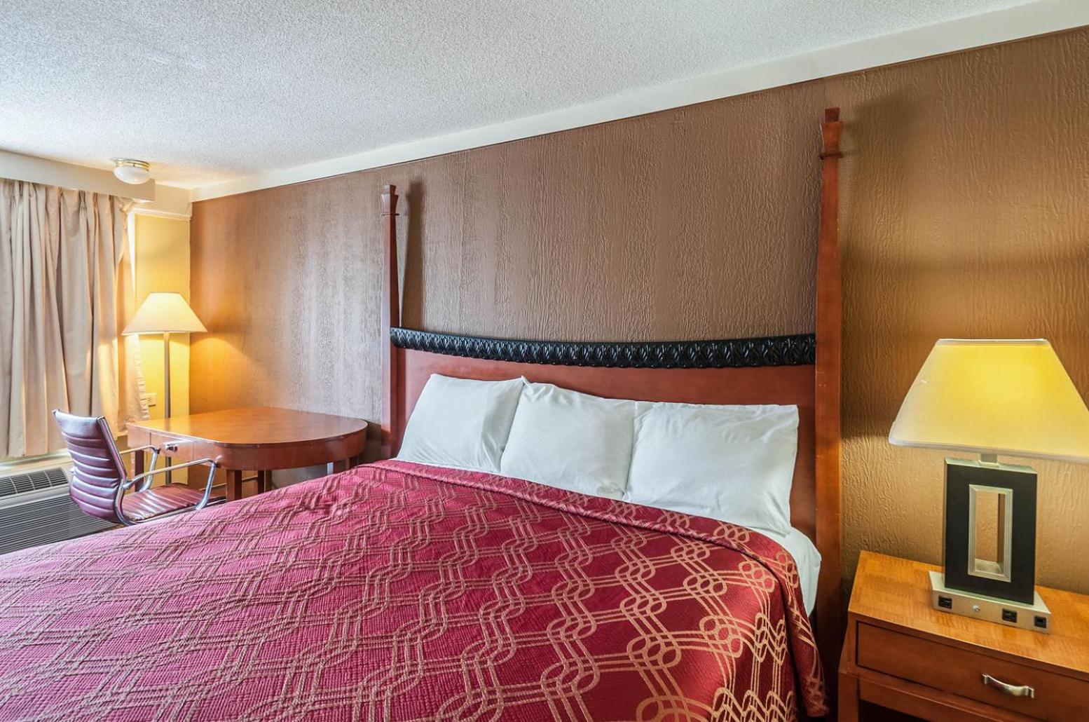 King Room - Non-Smoking/Ground Floor