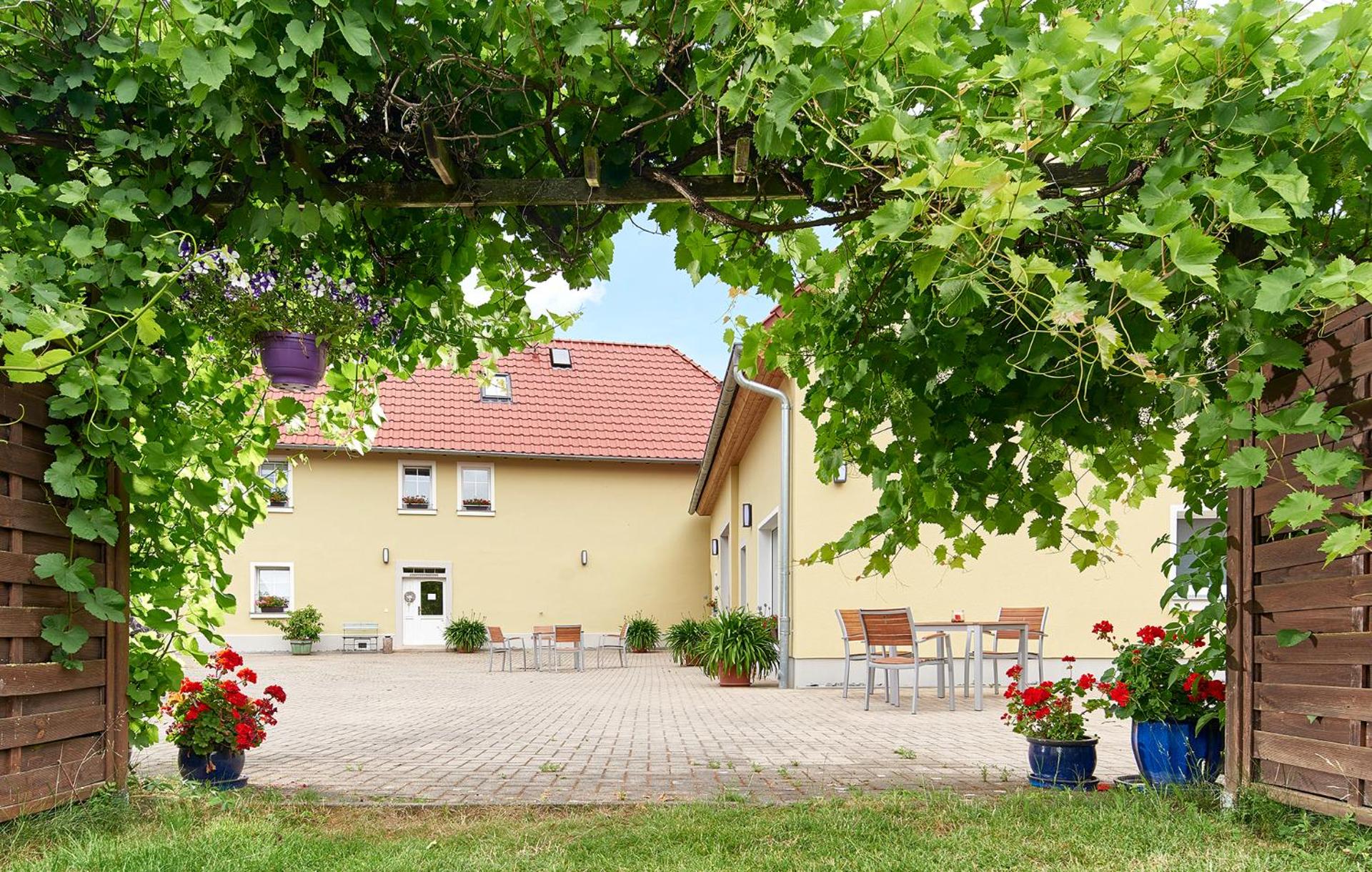 Bei Meyers Schlafen & Feiern