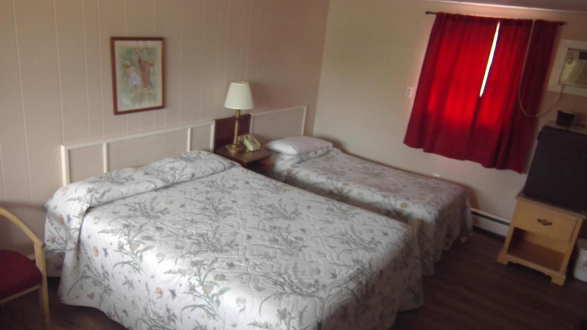 Northern Peaks Motor Inn