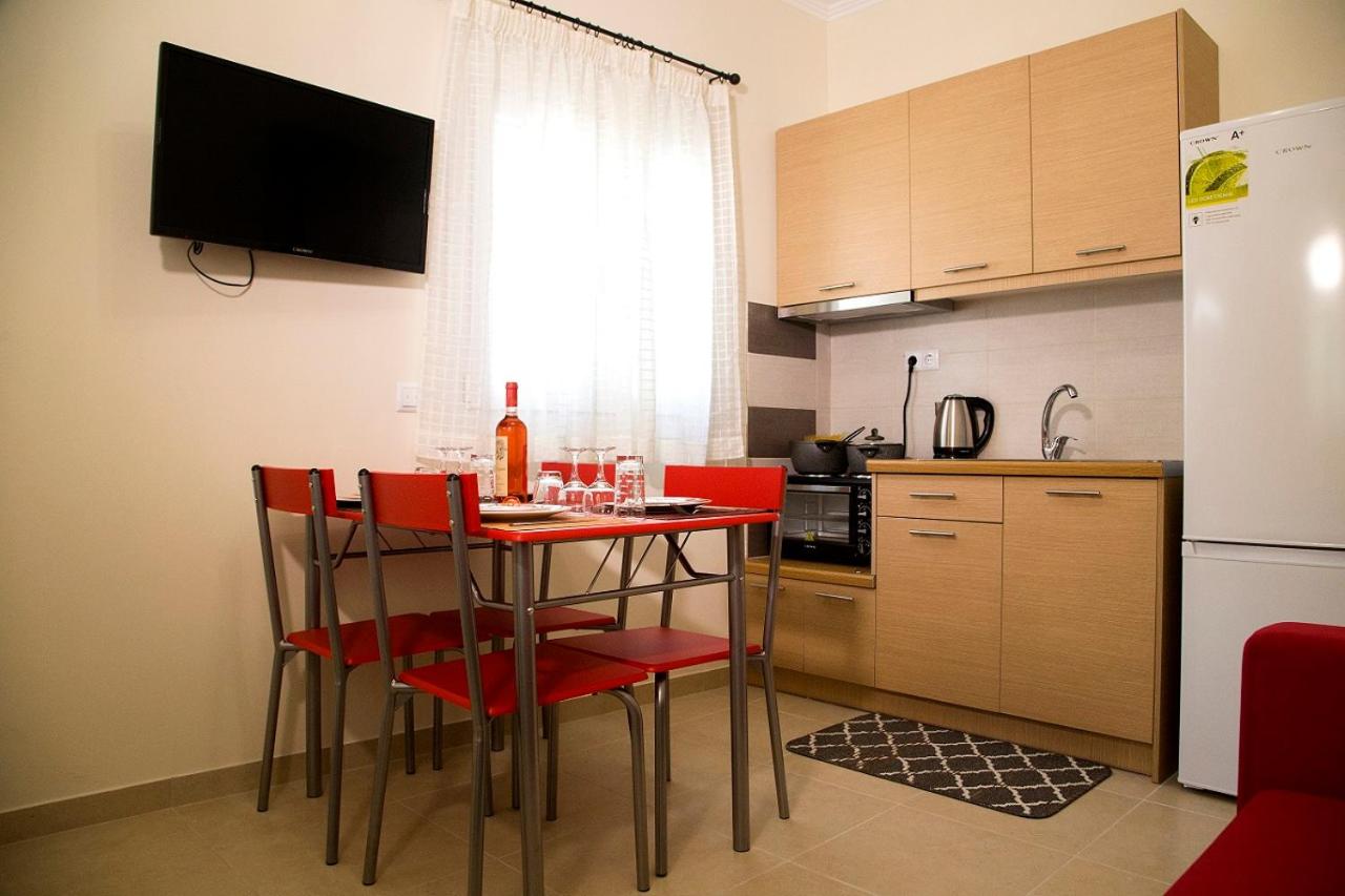 Papatsas Center Houses