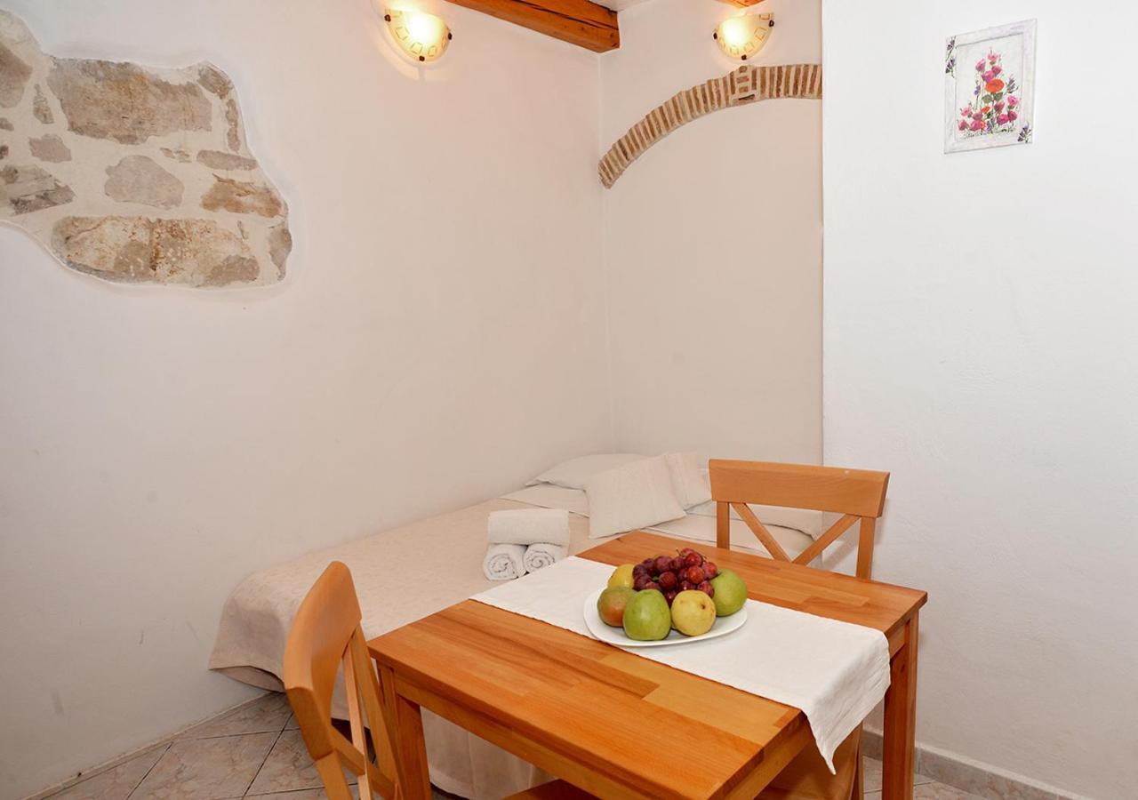 Old Town Vrsar, apartments Danica & Zoran