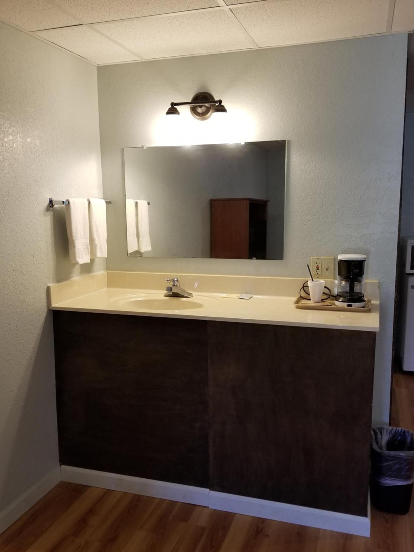 Wolds Motel - Mt. Pleasant