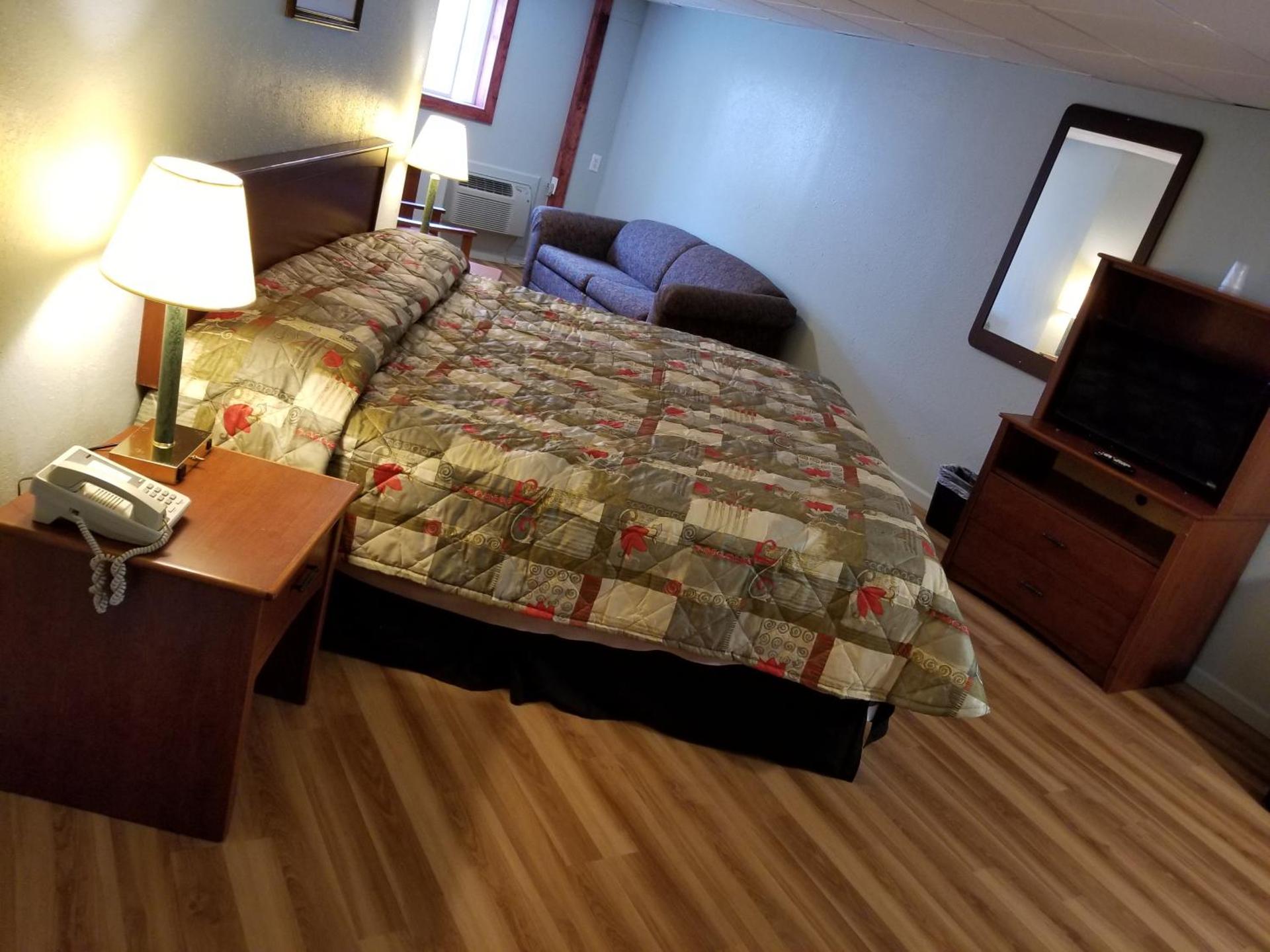 Wolds Motel - Mt. Pleasant