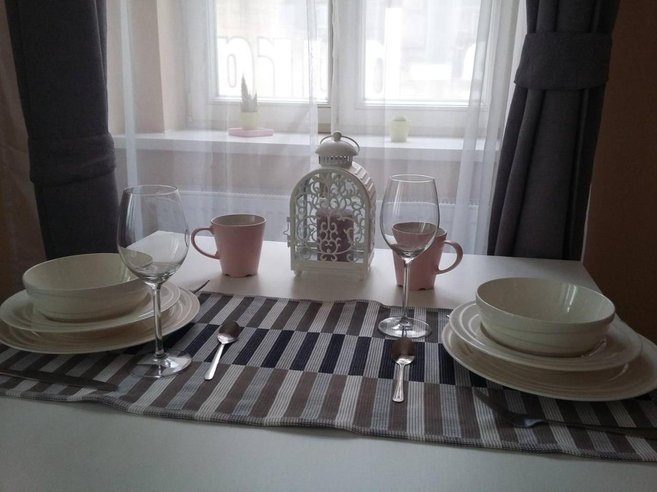 NOT POSSIBLE TO BOOK Apartment Vltavska F
