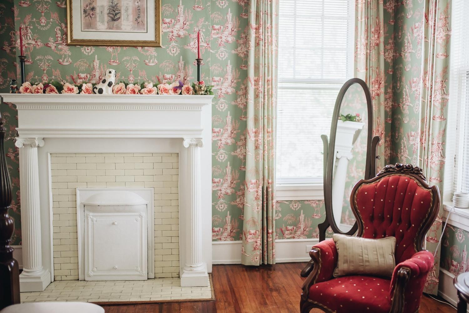 1912 Bed and Breakfast