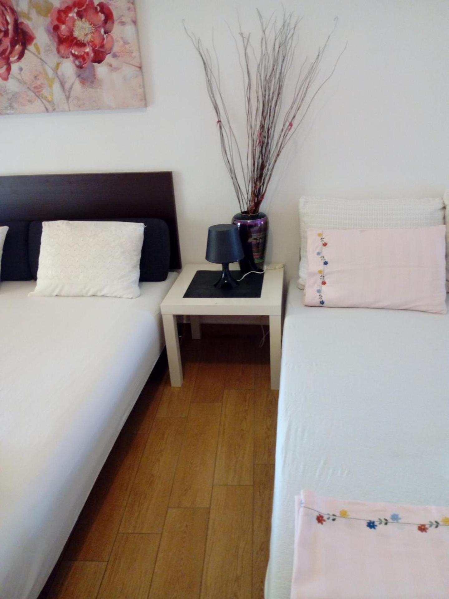 odys apartment centrer of town