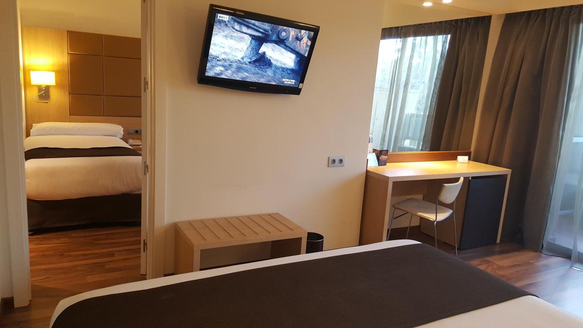 Two Double or Twin Room Connected