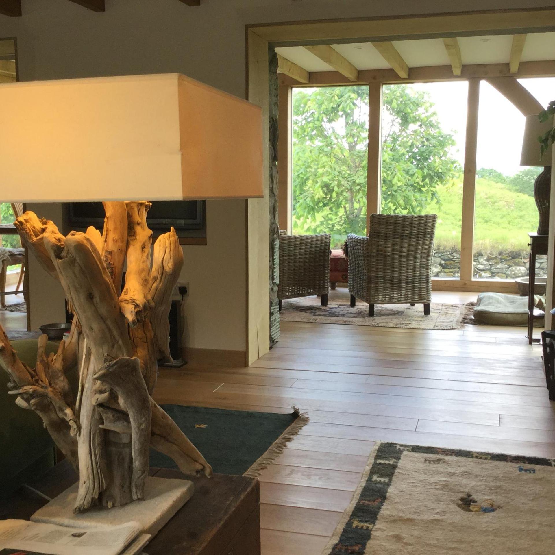 Communal lounge/ TV room