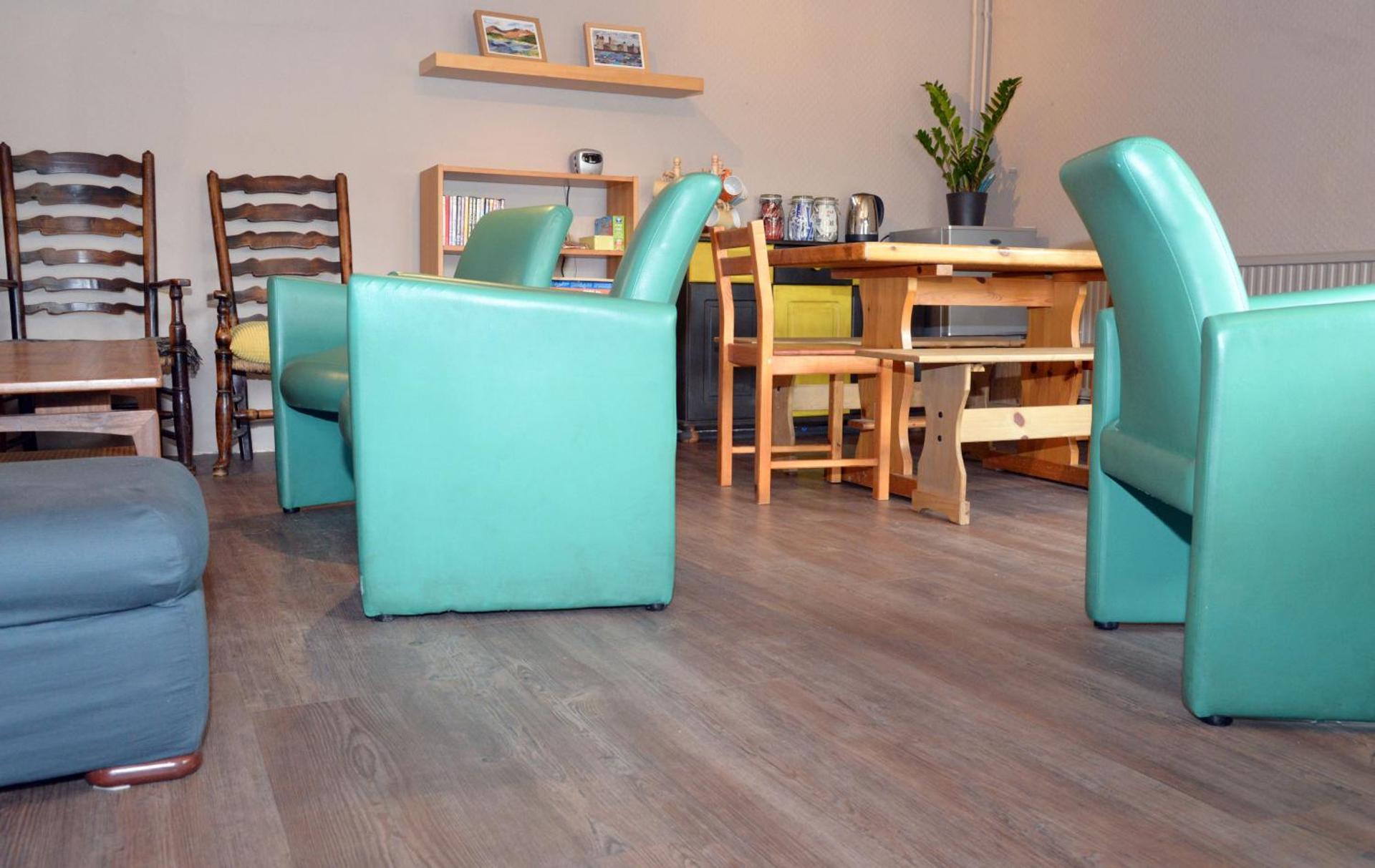 Communal lounge/ TV room