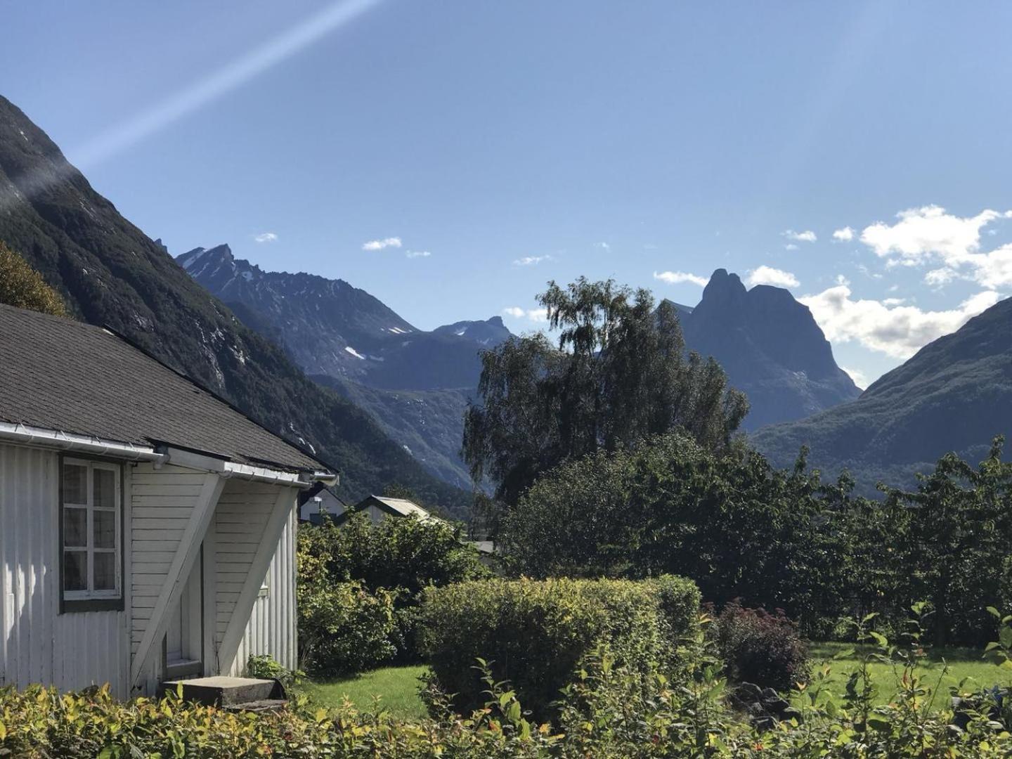 Åndalsnes gustehouse