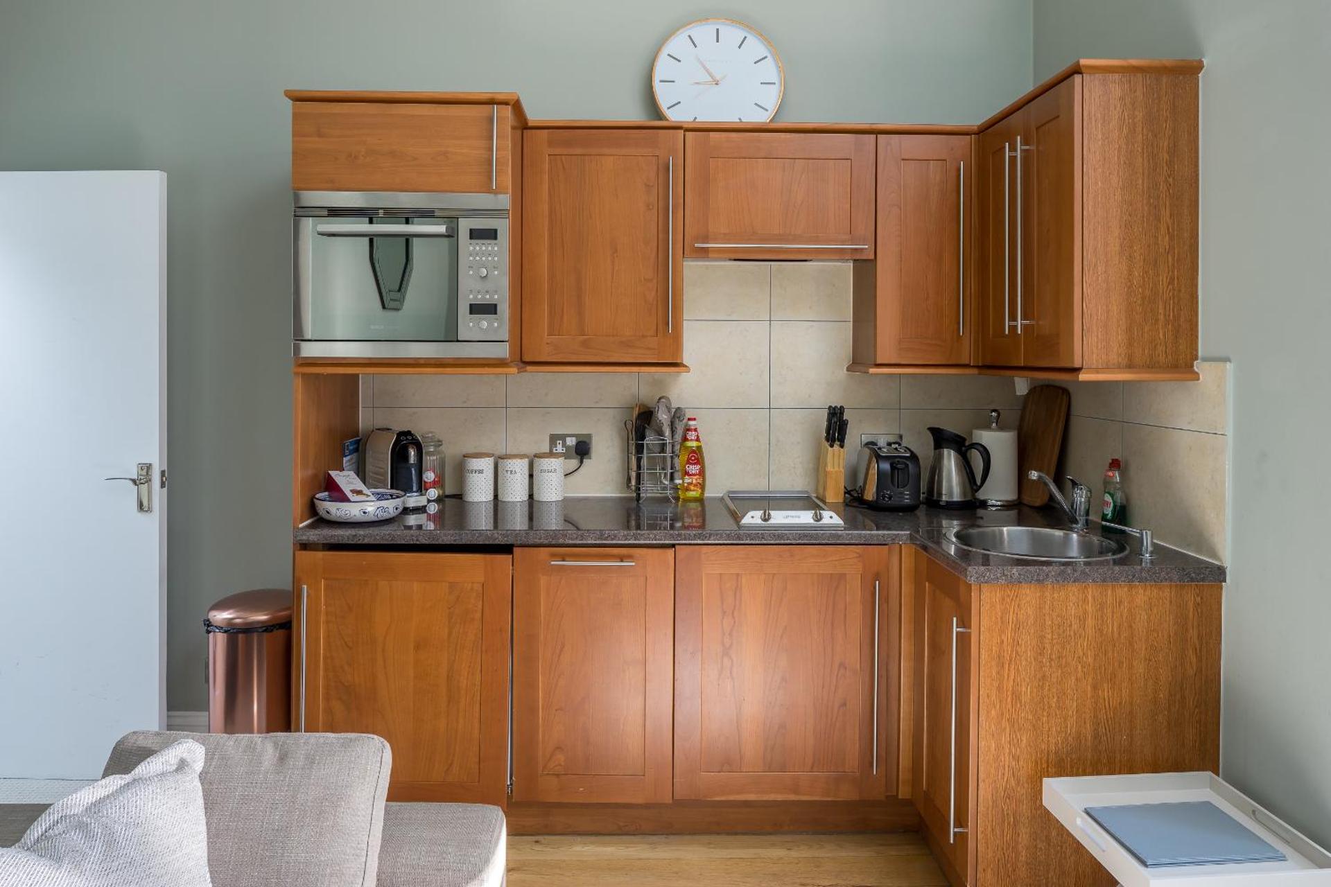 1 minute from Sloane square Homm walkable to Harrods and Kings Road