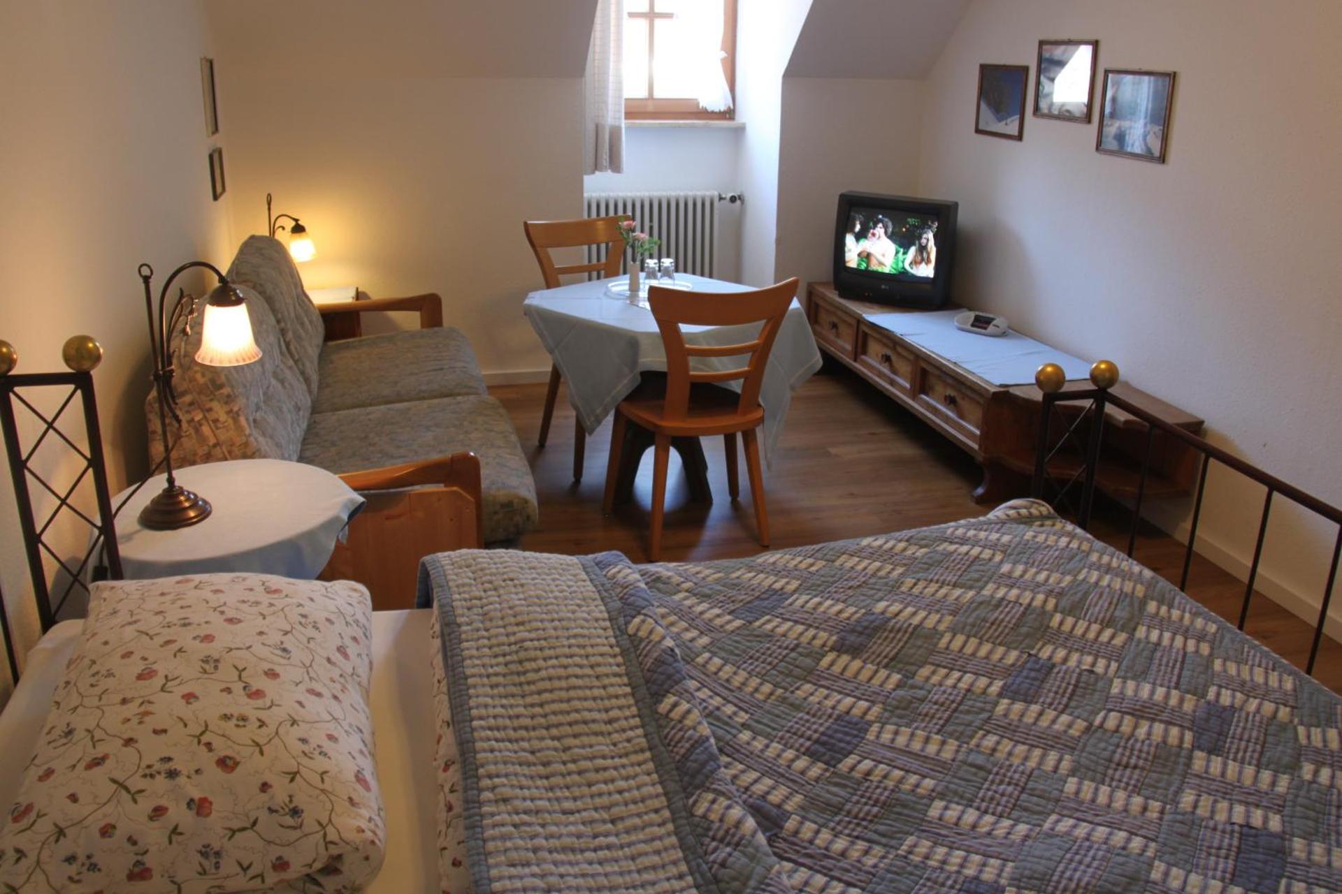 Photo of the whole room