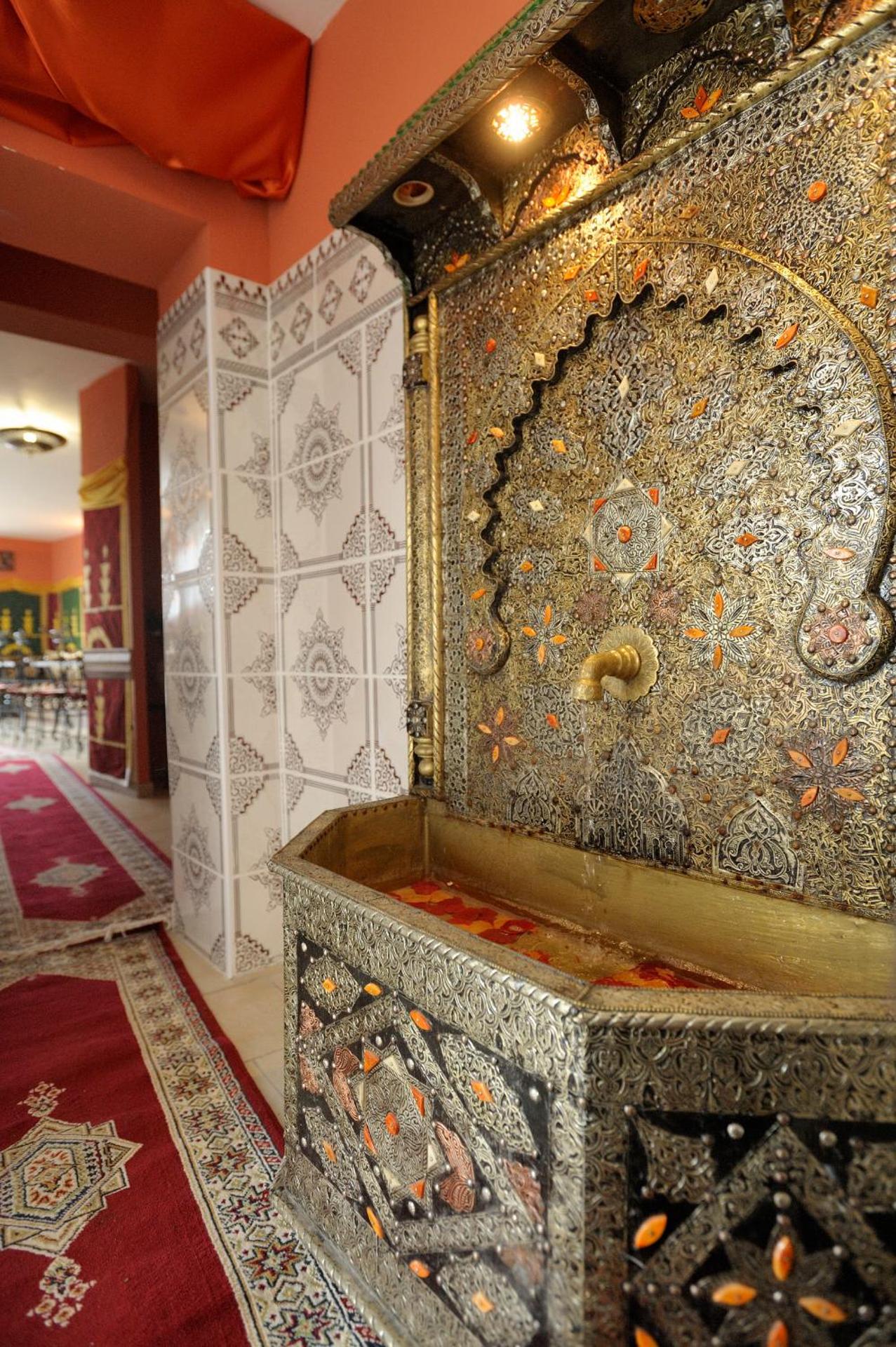 Restaurant/places to eat